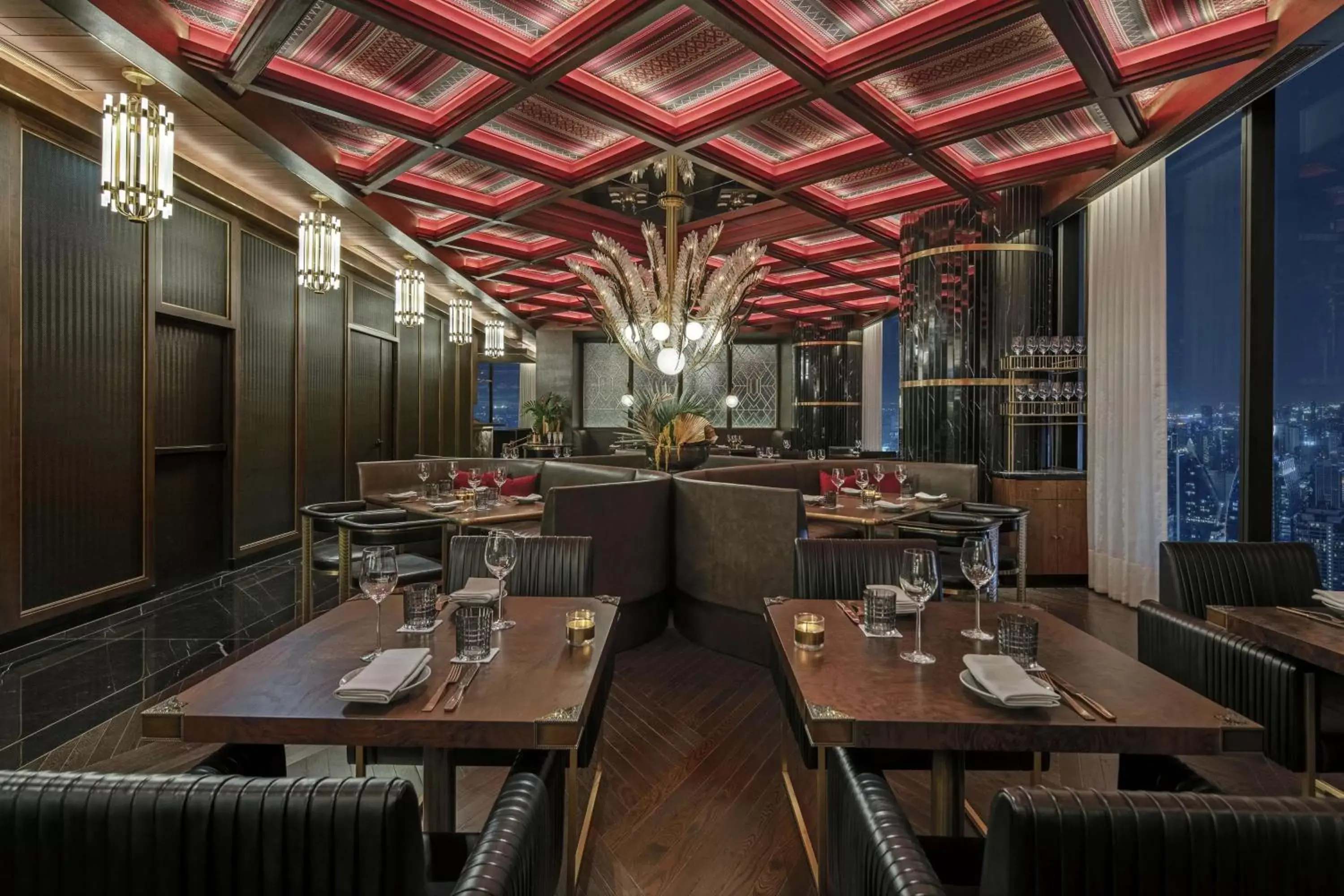 Restaurant/Places to Eat in Waldorf Astoria Bangkok