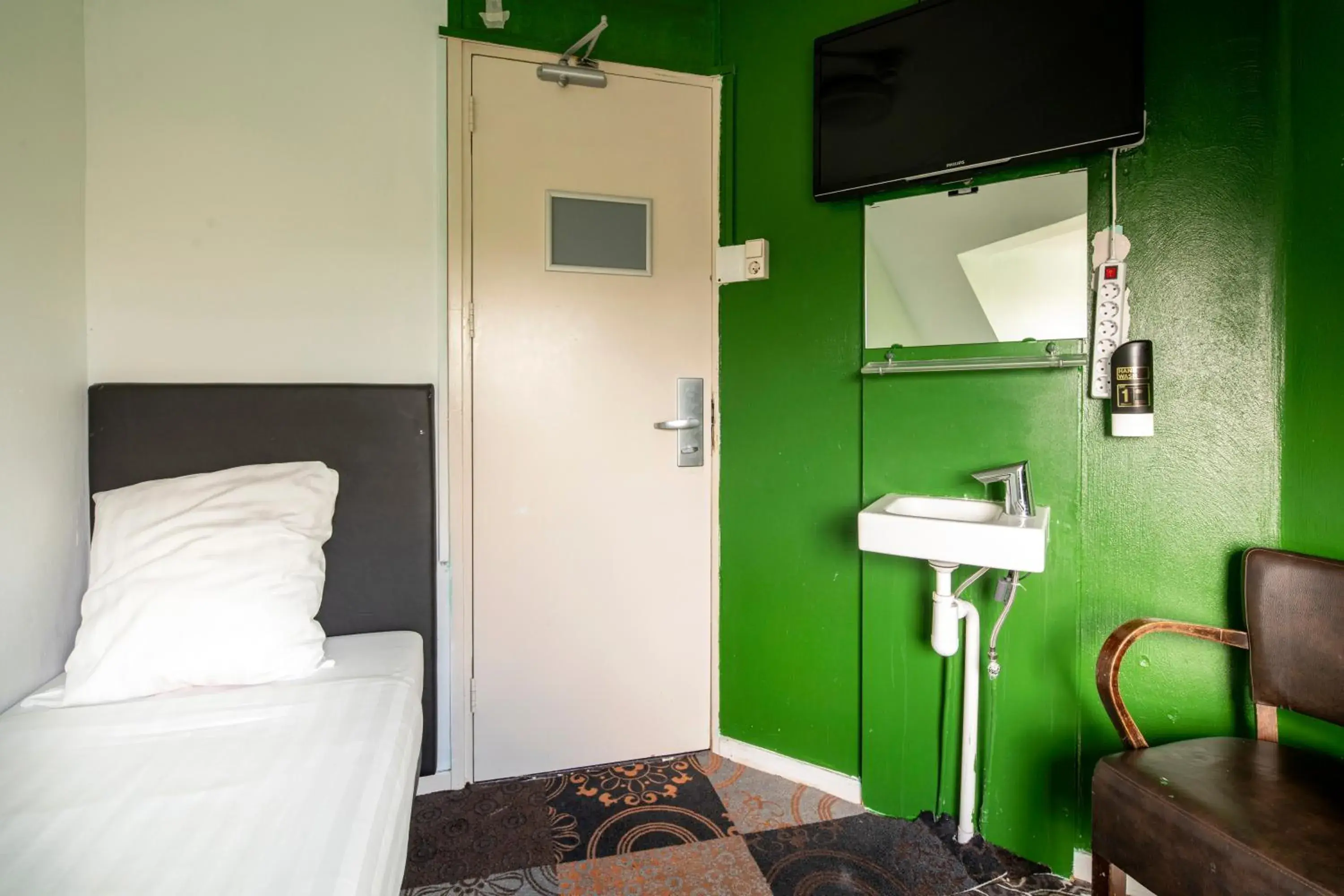 Bed, Bathroom in Princess Hotel Leidse Square