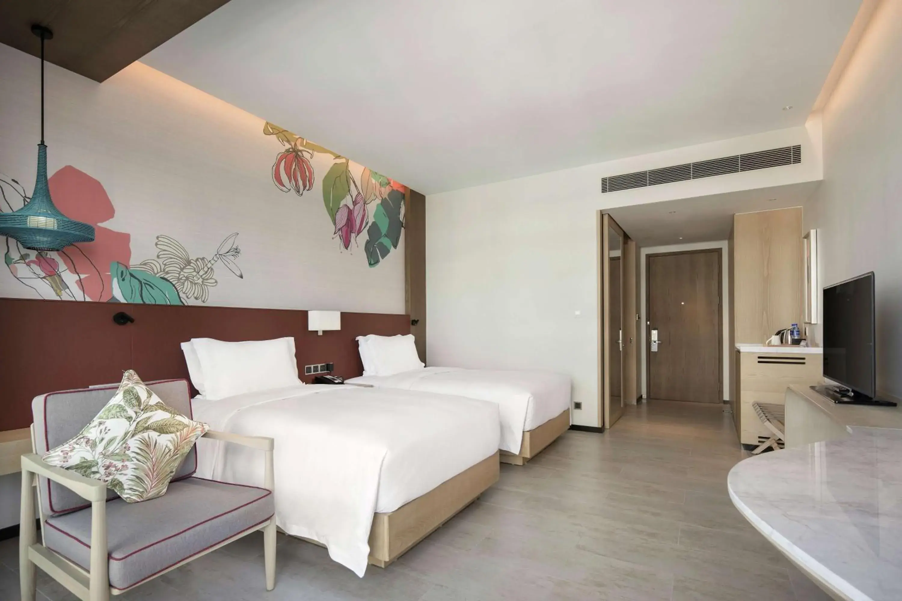 Bedroom, Bed in Hilton Garden Inn Sanya, China