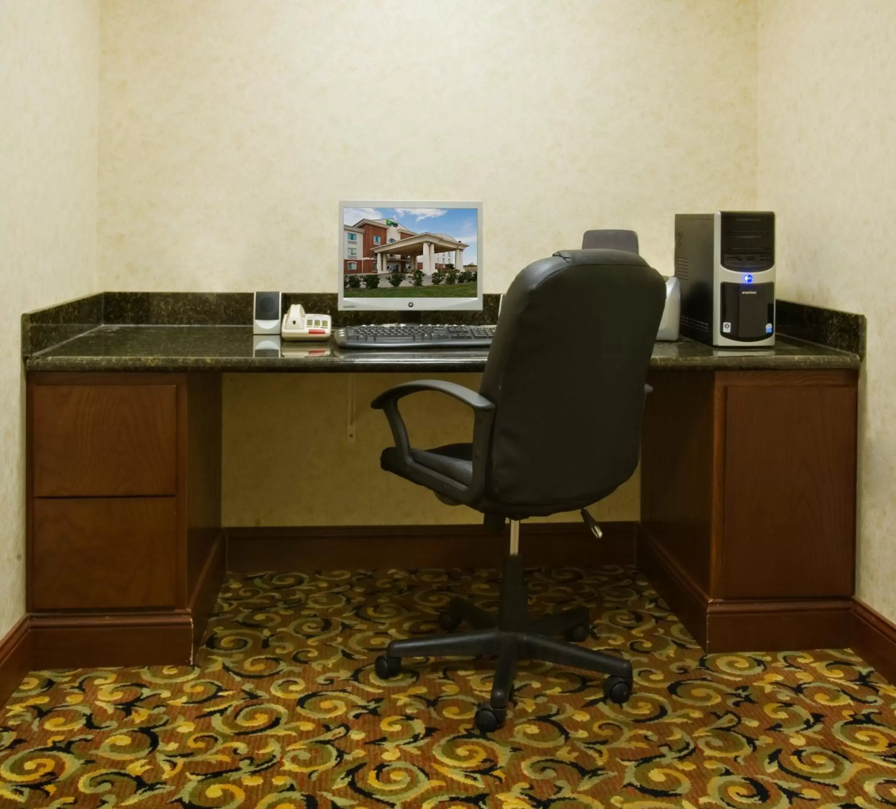 Holiday Inn Express Hotel & Suites Levelland by IHG Holiday Inn Express Hotel & Suites Levelland by IHG