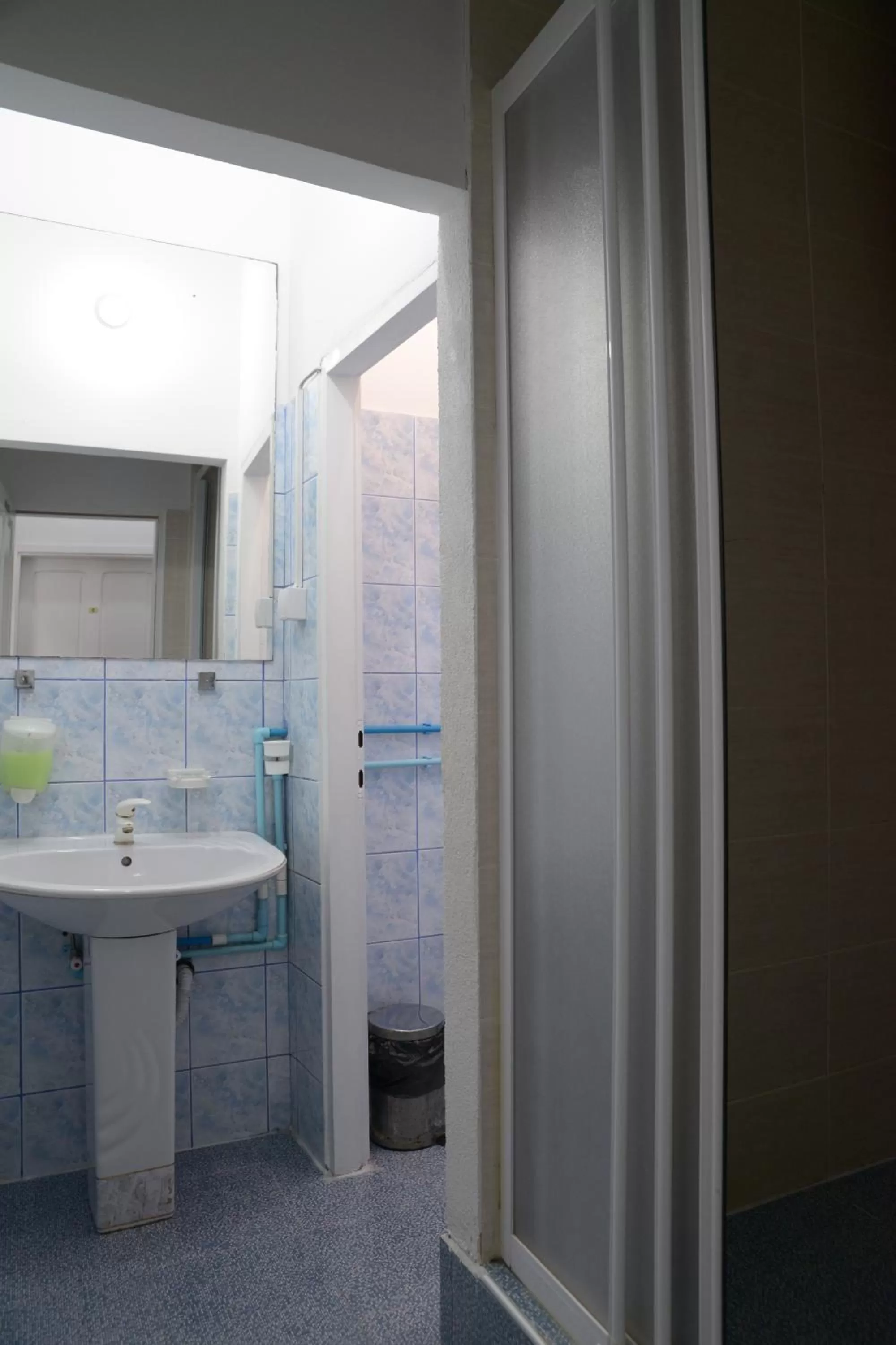 Guest House GOLDEN COIN