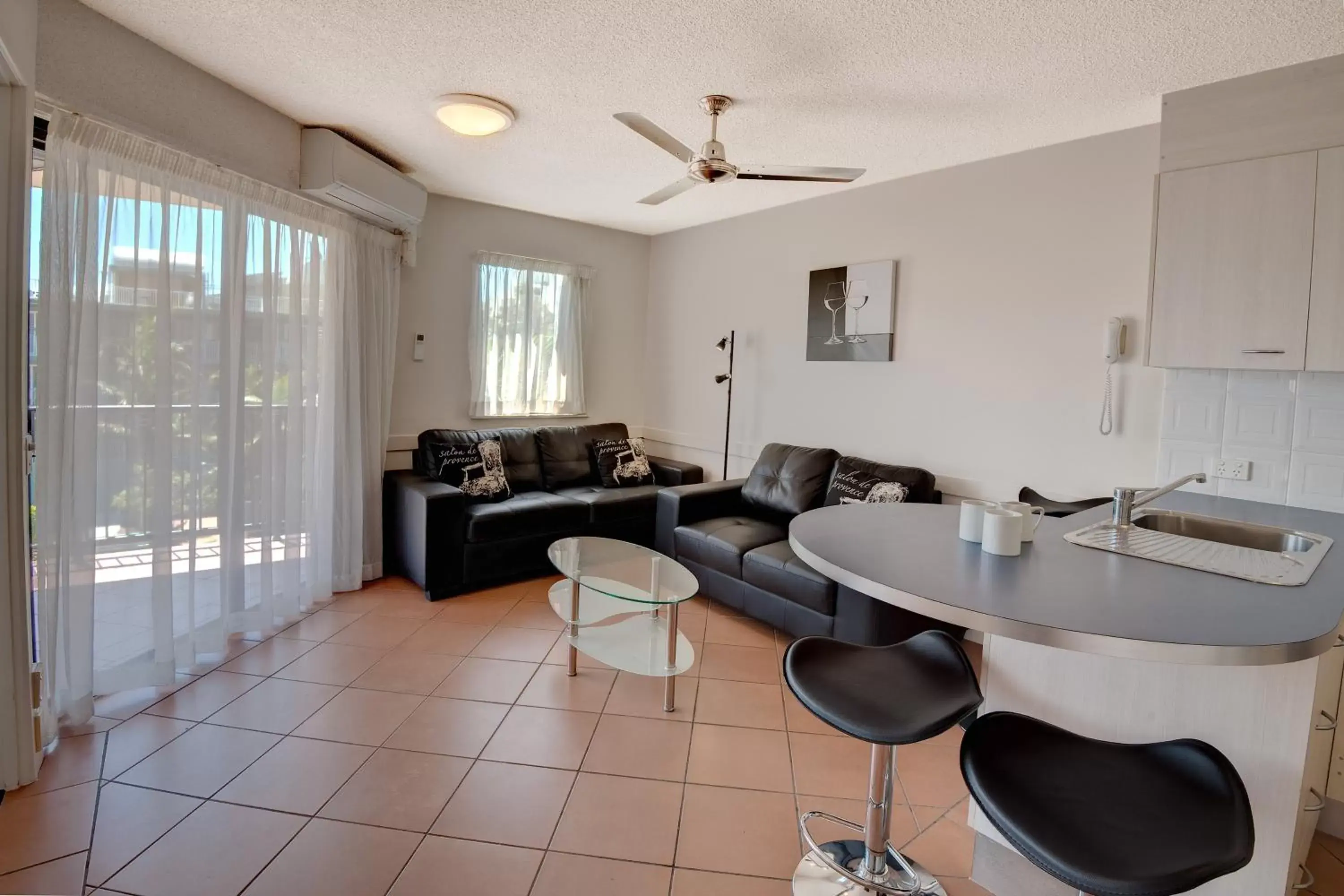 Living room, Seating Area in Nautilus Resort Mooloolaba