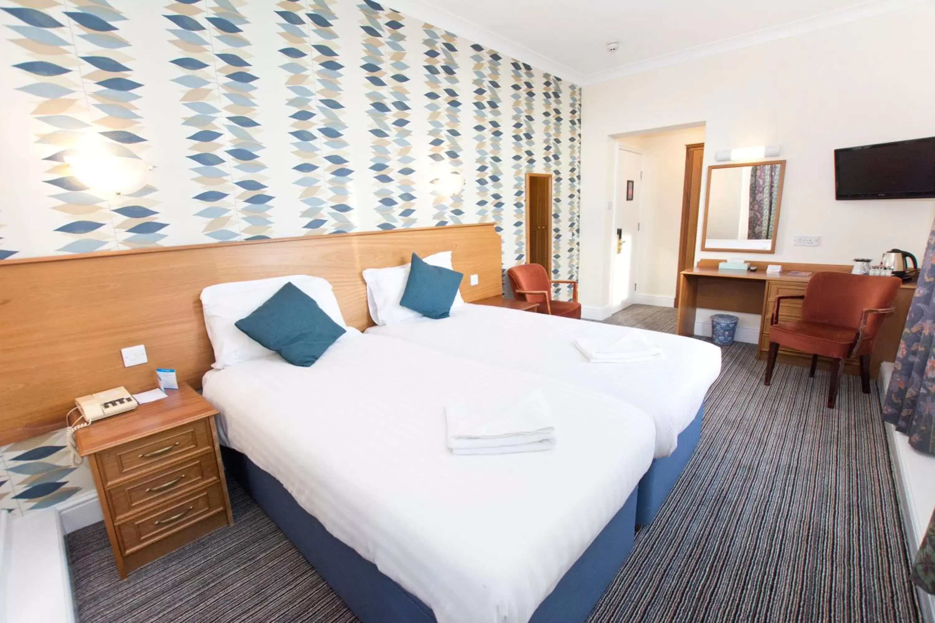 Riviera Facing Double or Twin Room in TLH Victoria Hotel - TLH Leisure, Entertainment and Spa Resort