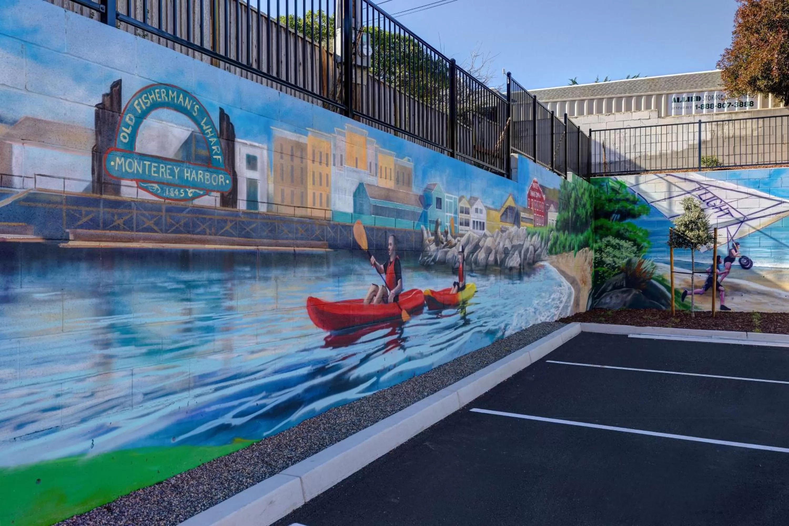 Property building in Hampton Inn & Suites Marina