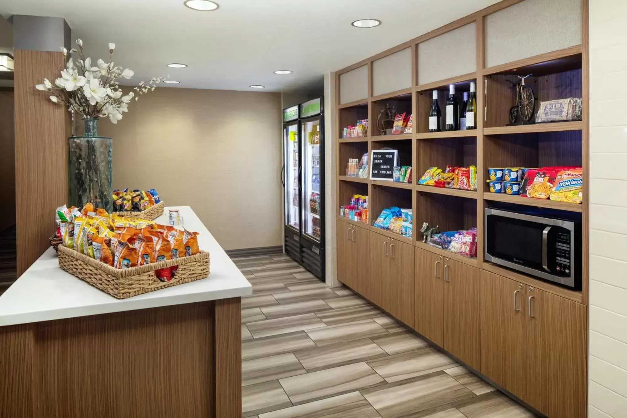 Lobby or reception in Holiday Inn Phoenix/Chandler, an IHG Hotel