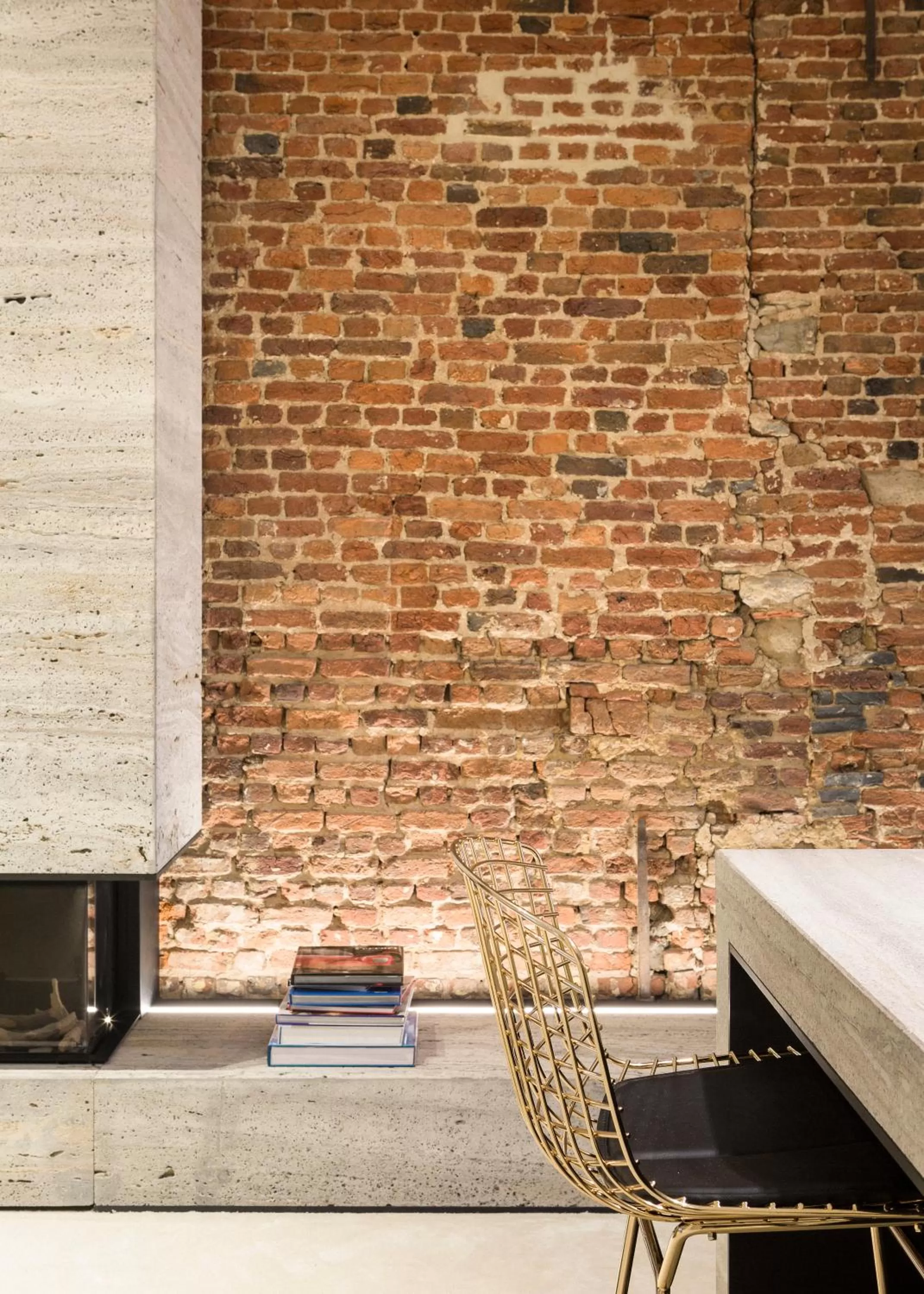 flat iron in Gulde Schoen Luxury Studio-apartments