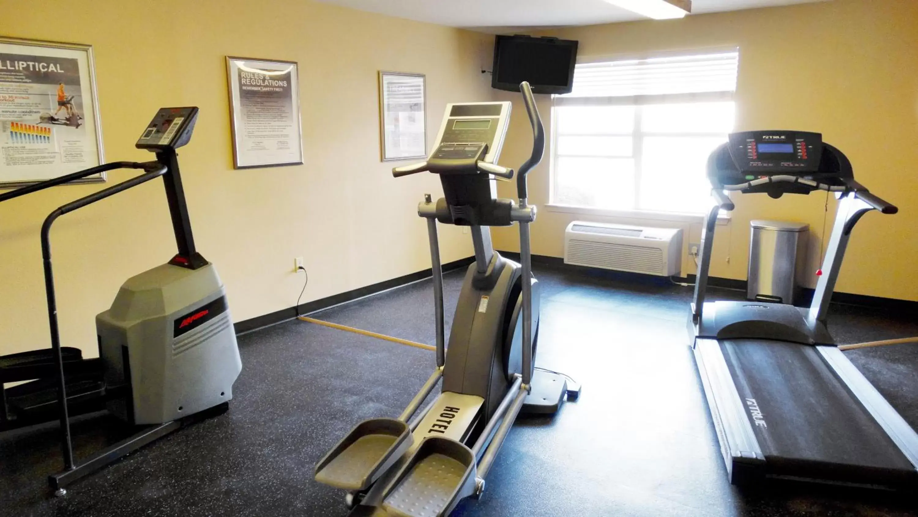 Fitness centre/facilities, Fitness Center/Facilities in Extended Stay America Suites - Dallas - Las Colinas - Green Park Dr