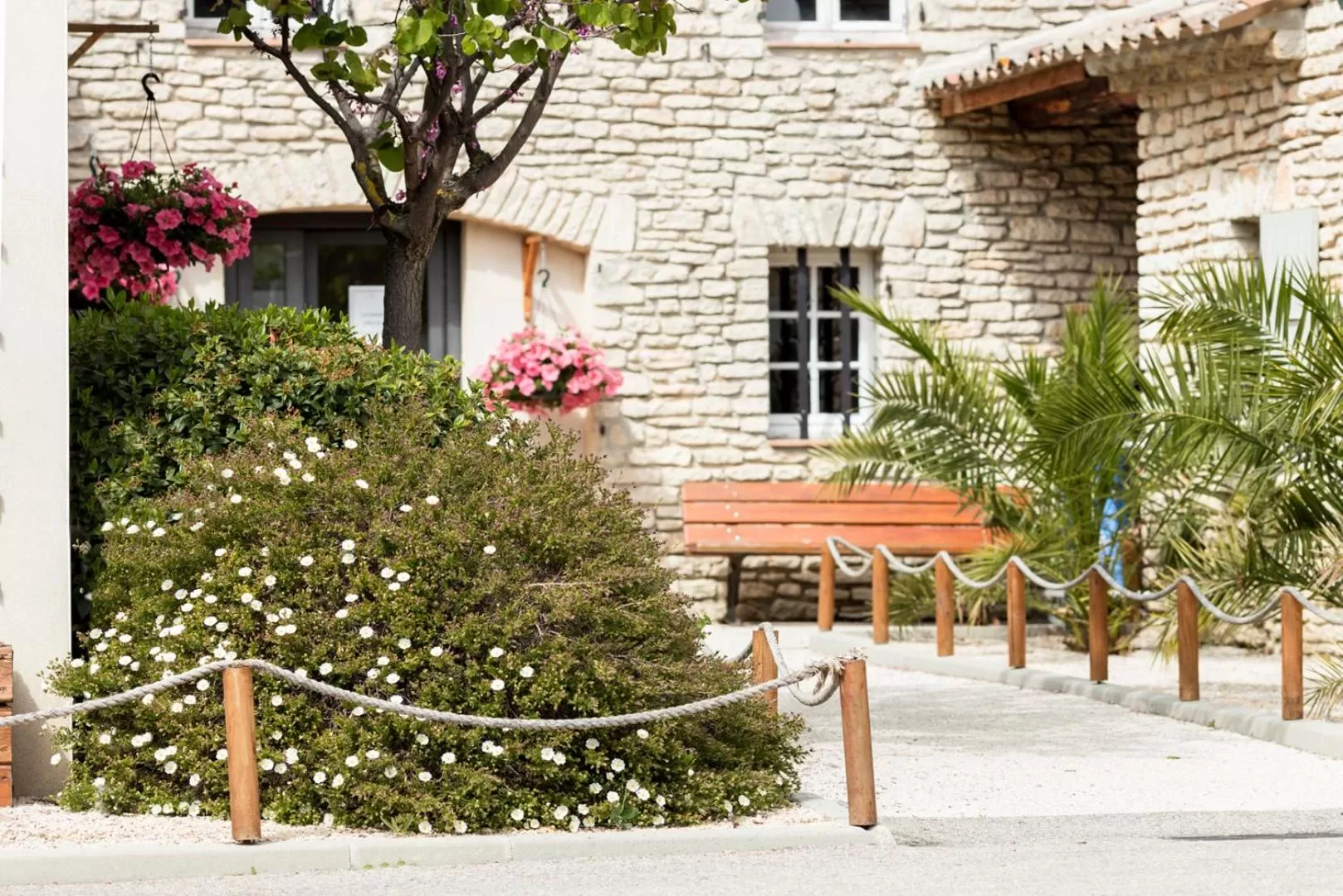 Property building in Garden & City Mont-Ventoux Malaucène