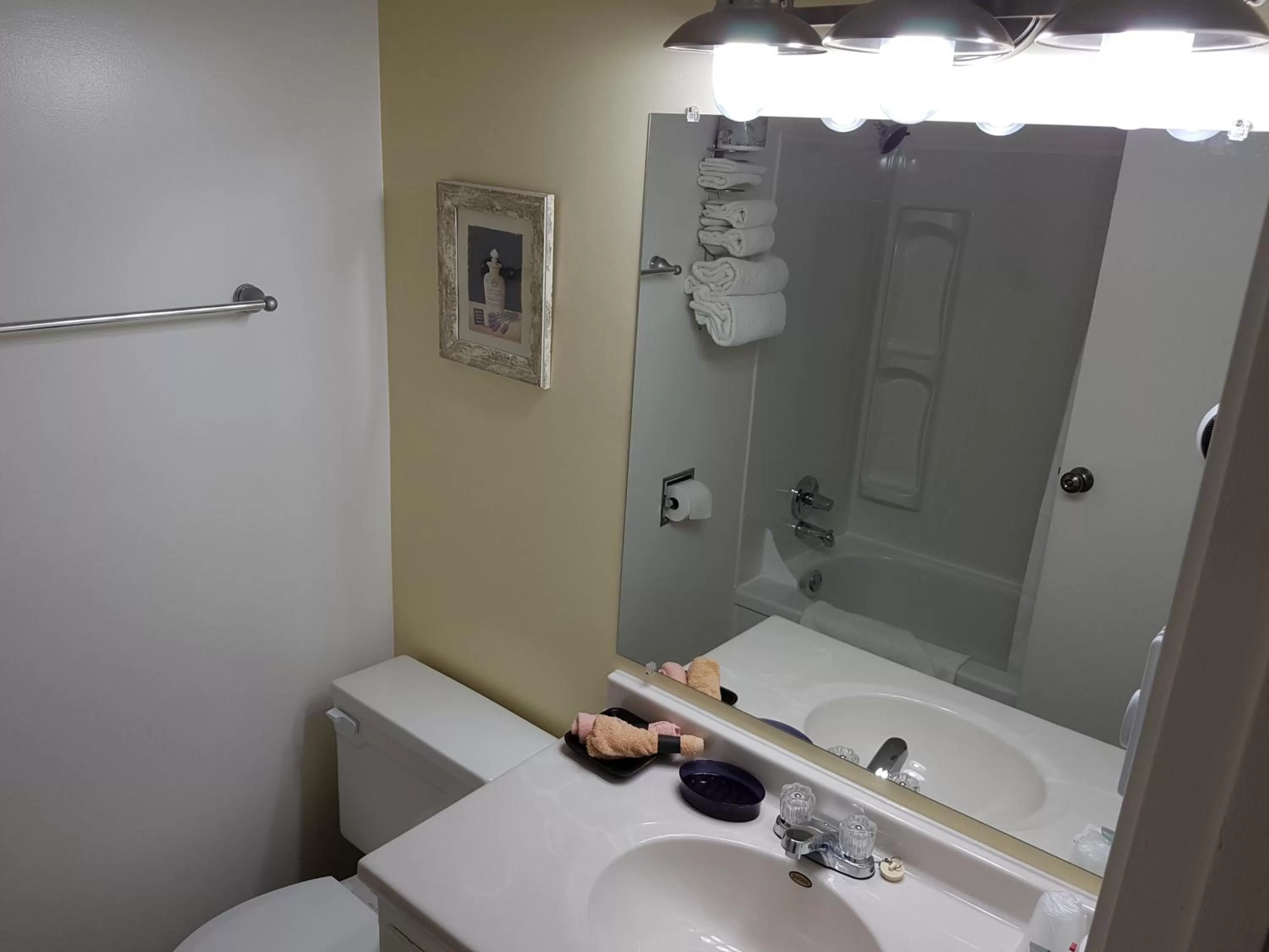 Creston Valley Motel