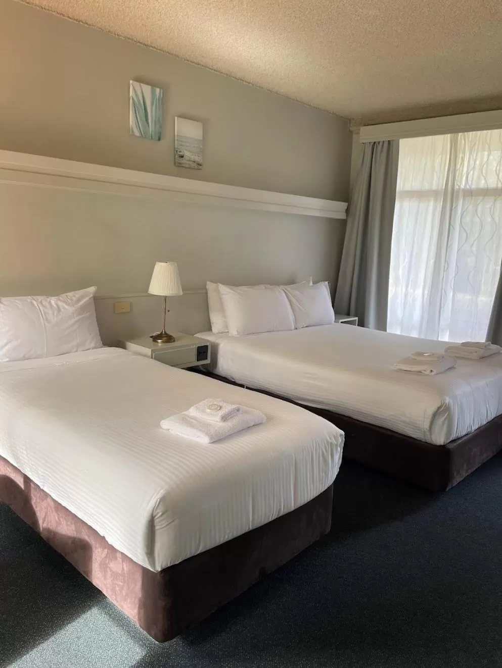 Bed in Waterview Gosford Motor Inn