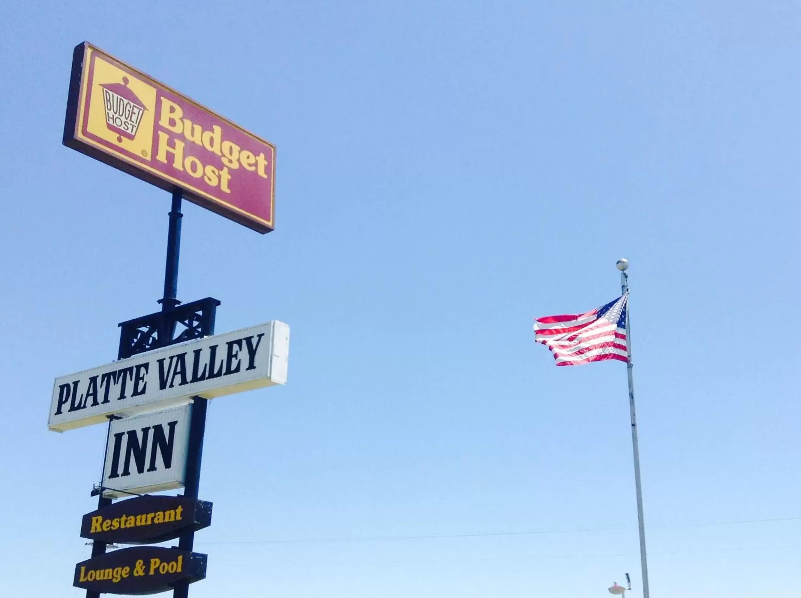 Property logo or sign in Budget Host Platte Valley Inn