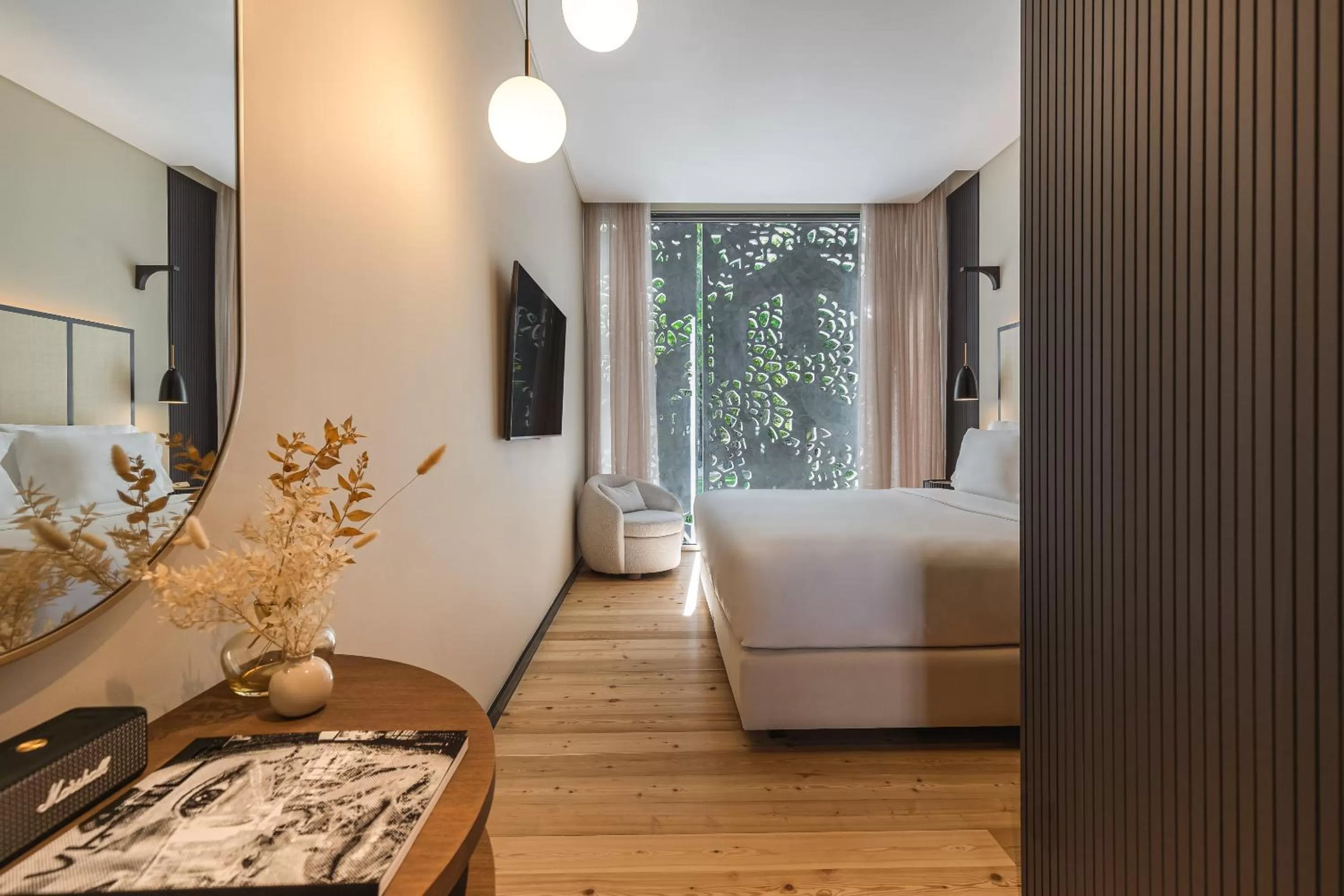 Bedroom in Artsy Cascais