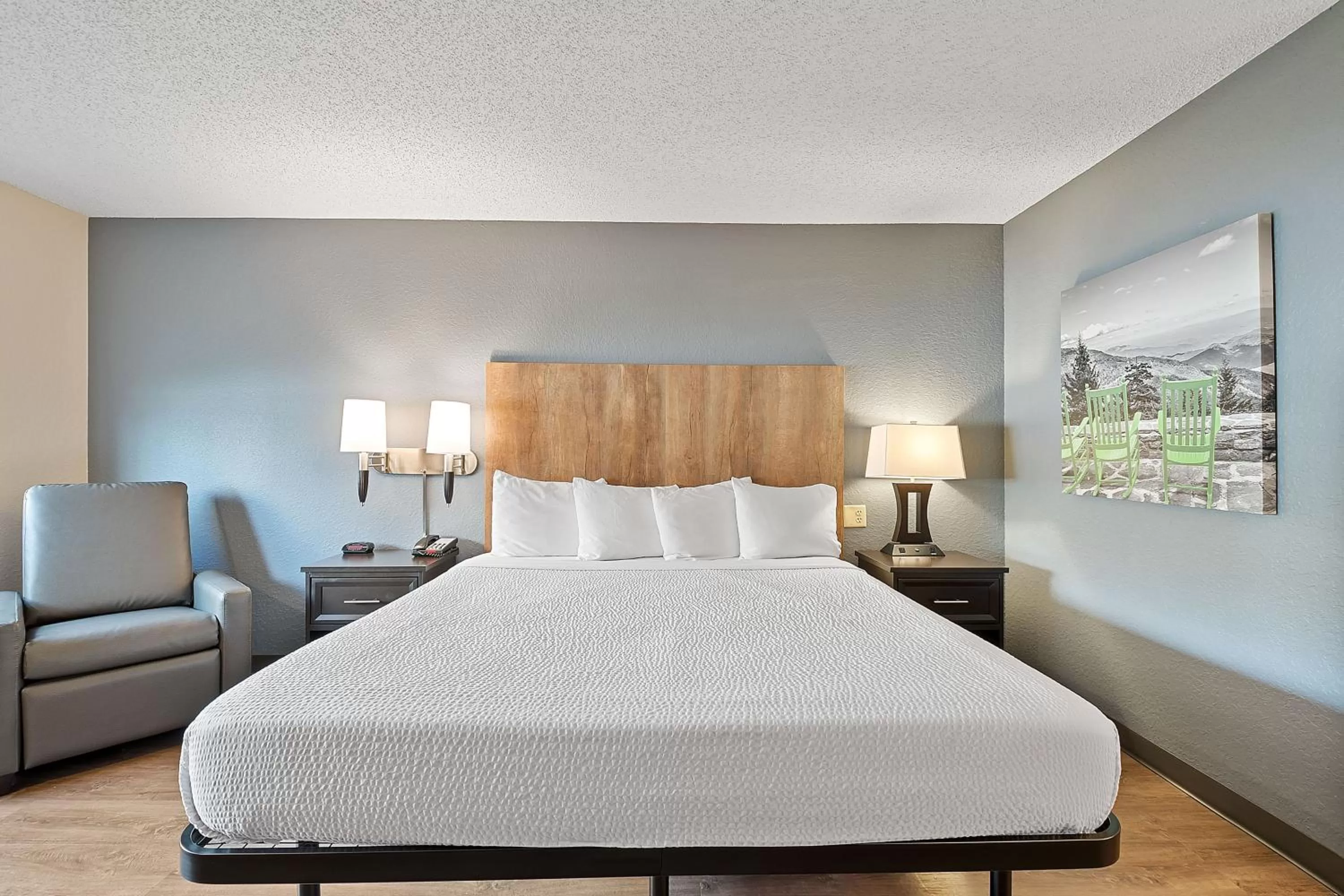 Bed in Extended Stay America Premier Suites - Miami - Downtown Brickell - Cruise Port