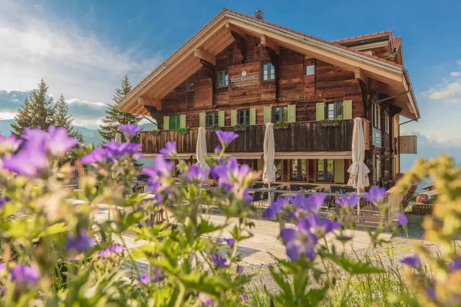 Facade/entrance, Property Building in Rinderberg Swiss Alpine Lodge