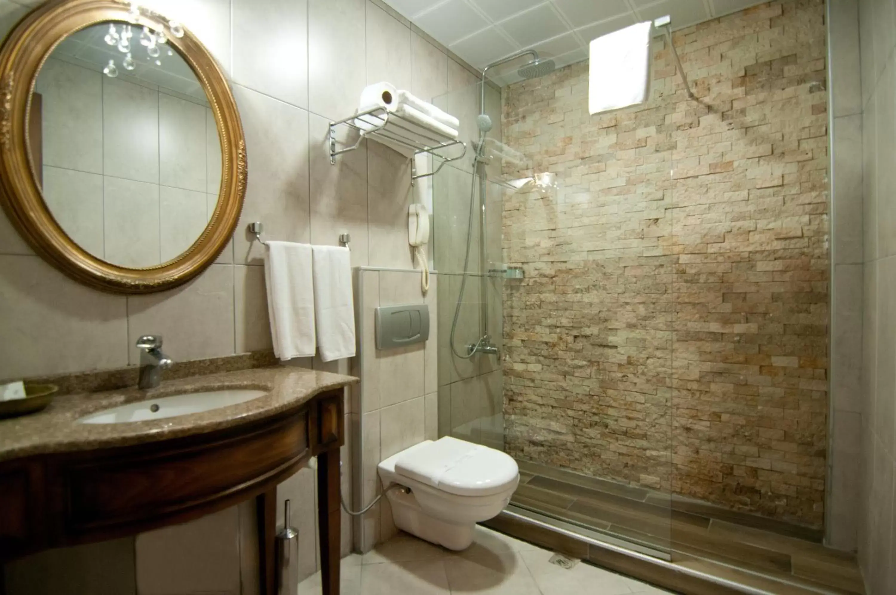Bathroom in Ferman Hotel Old City -Special Category
