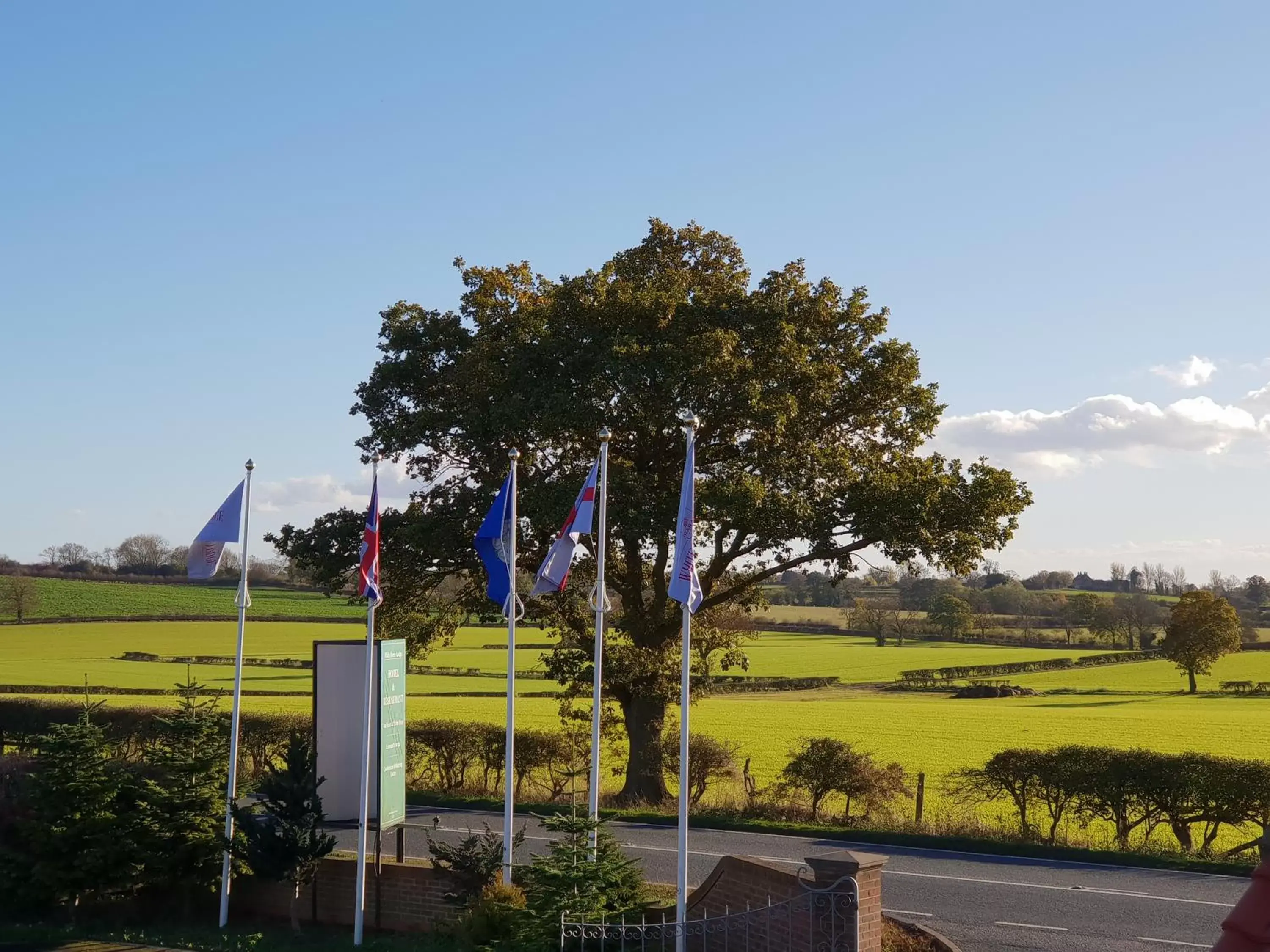 Garden in OYO White Horse Lodge Hotel, East Thirsk