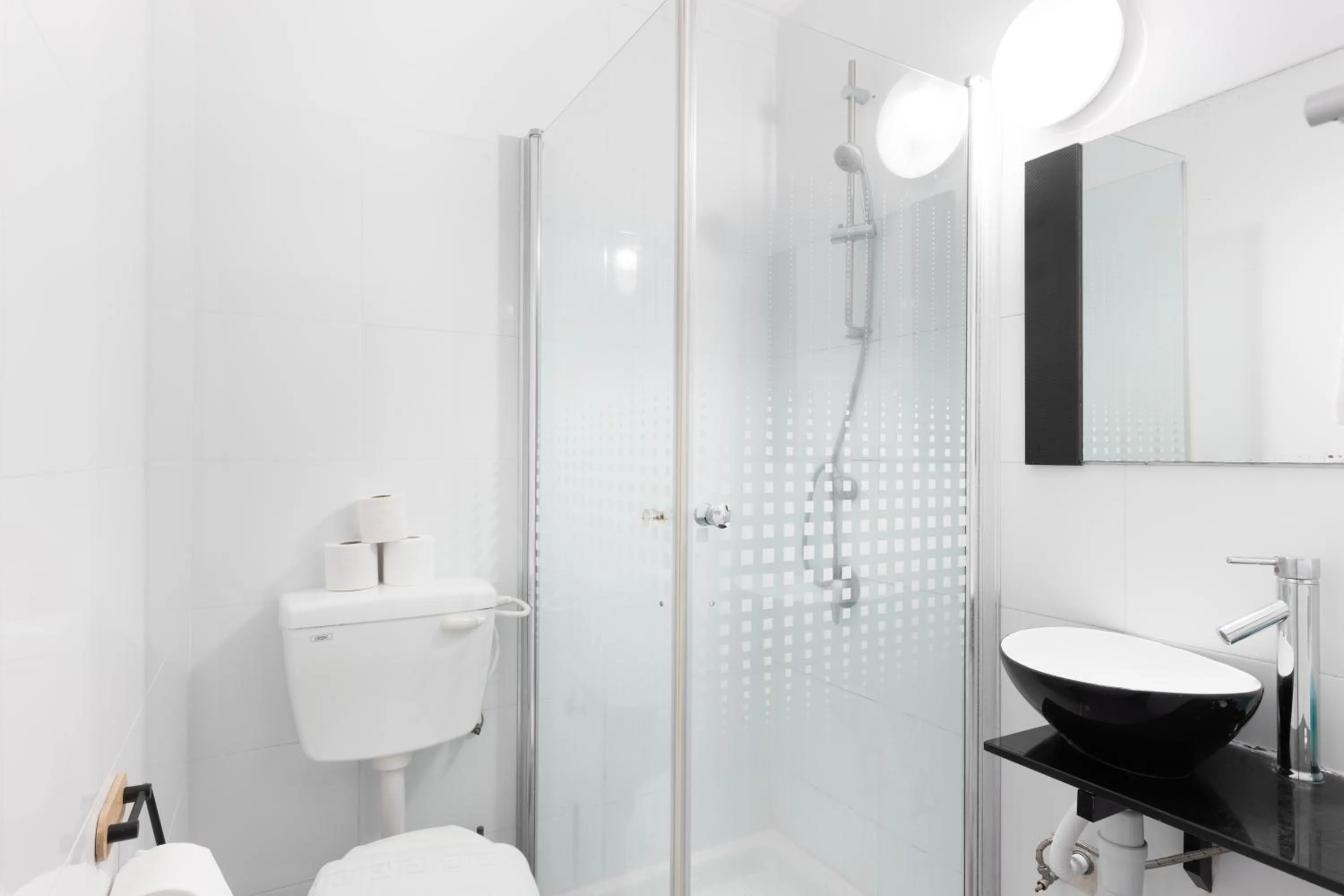 Bathroom in Liber Tel Aviv Sea Shore Suites BY RAPHAEL HOTELS
