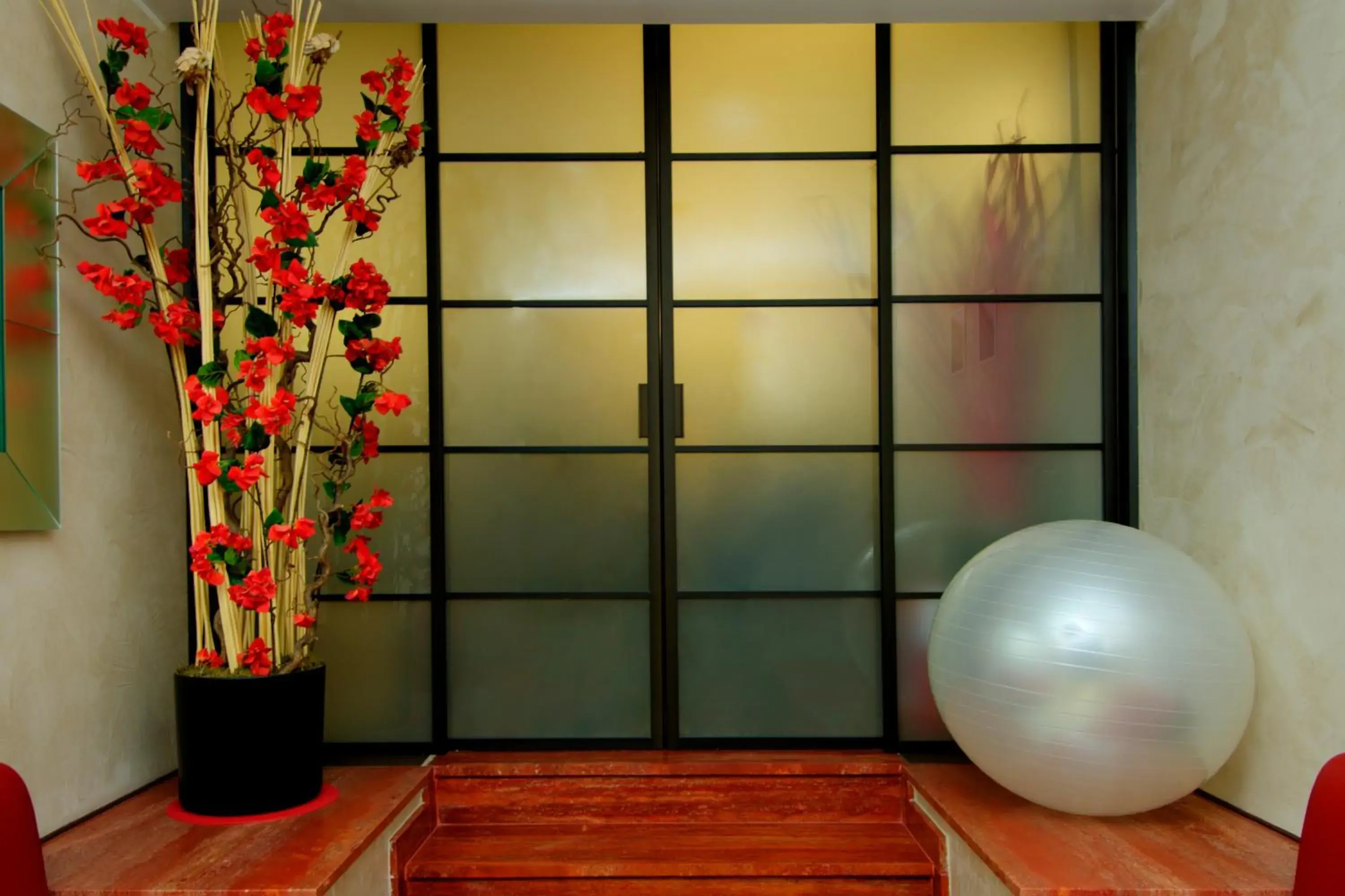 Decorative detail, Bathroom in Hotel Susa