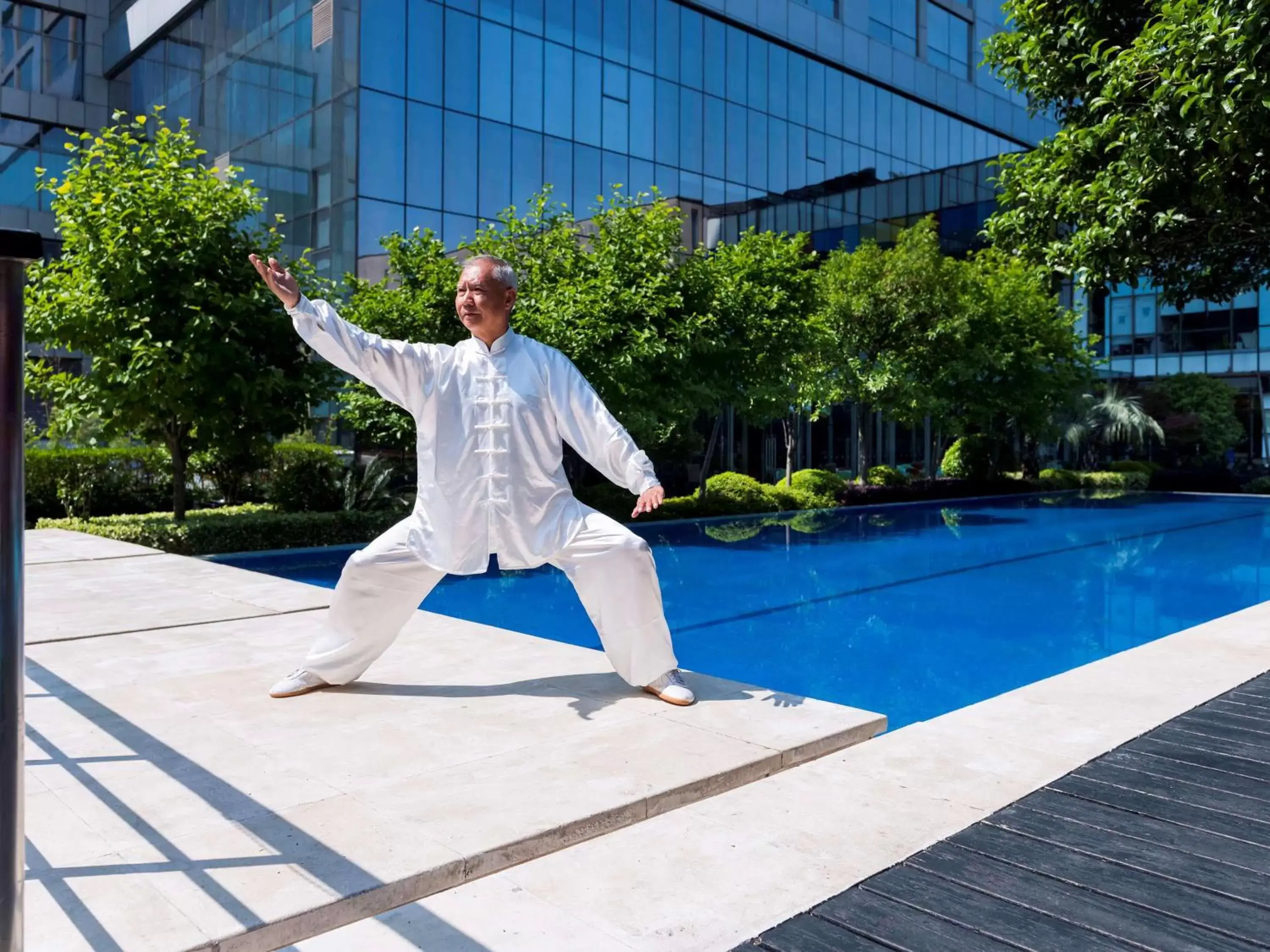 Garden, Swimming Pool in Grand Mercure Shanghai Century Park