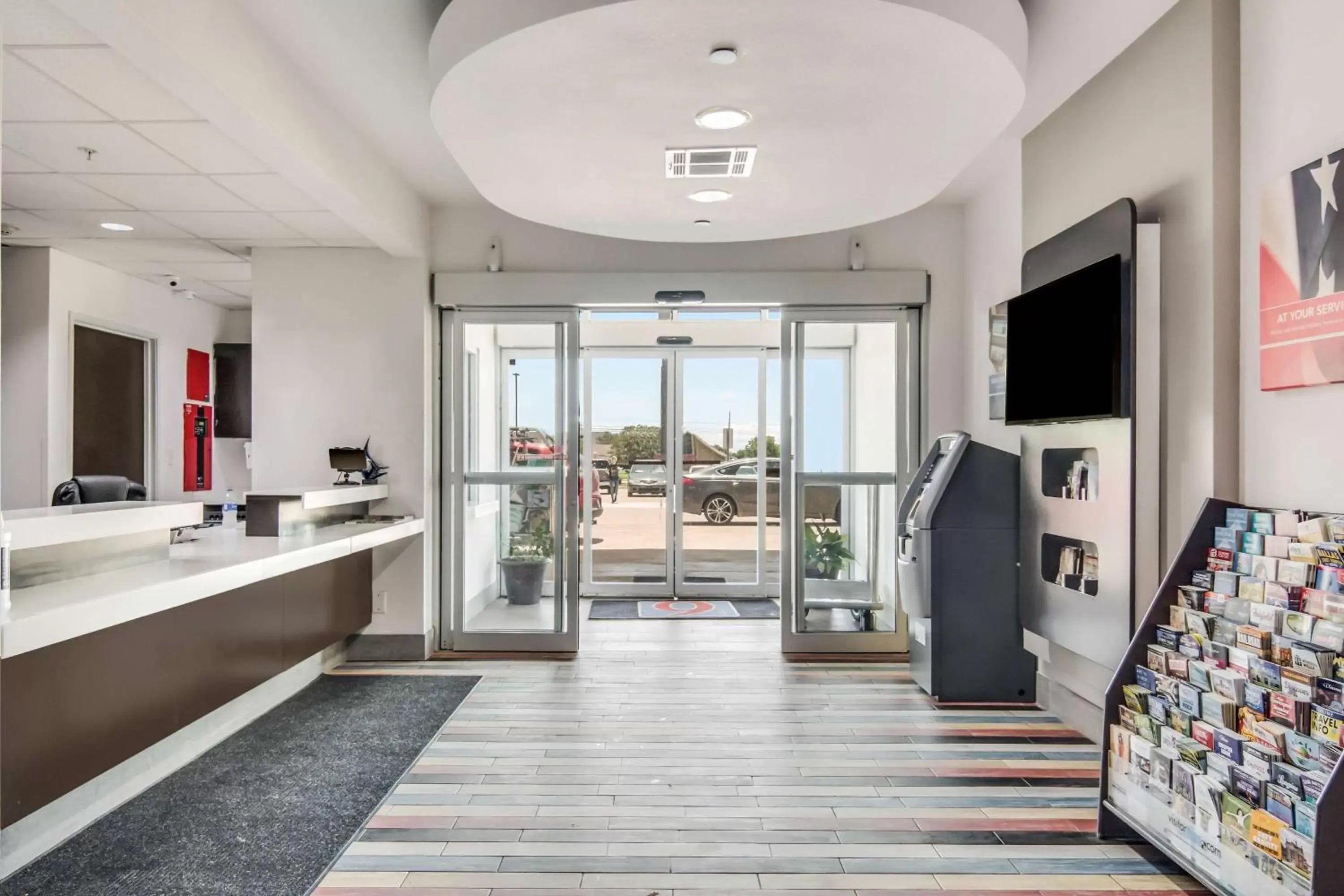 Lobby or reception in Motel 6-Cleburne, TX Lobby or reception in Motel 6-Cleburne, TX