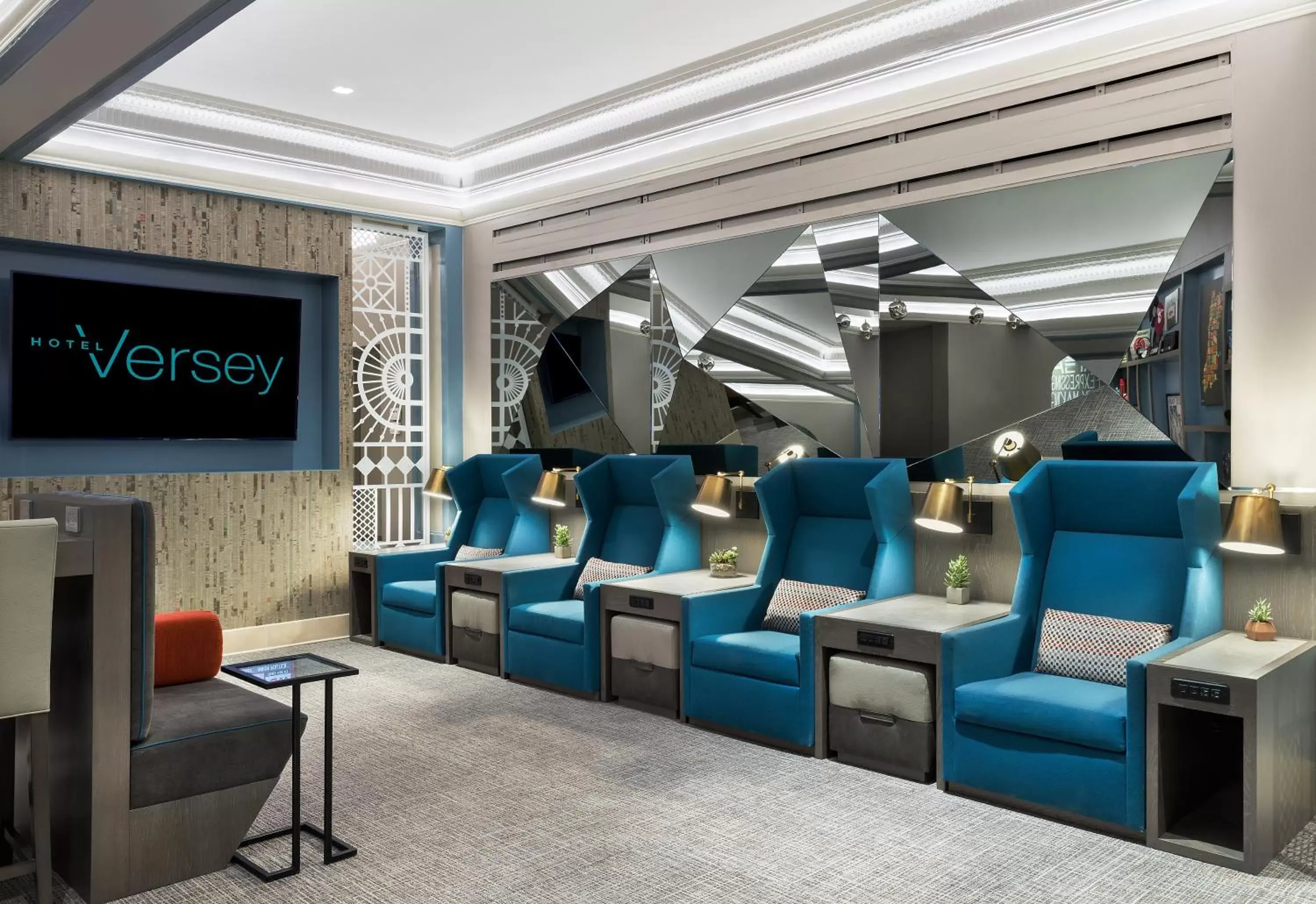 Lobby or reception in Hotel Versey Days Inn by Wyndham Chicago