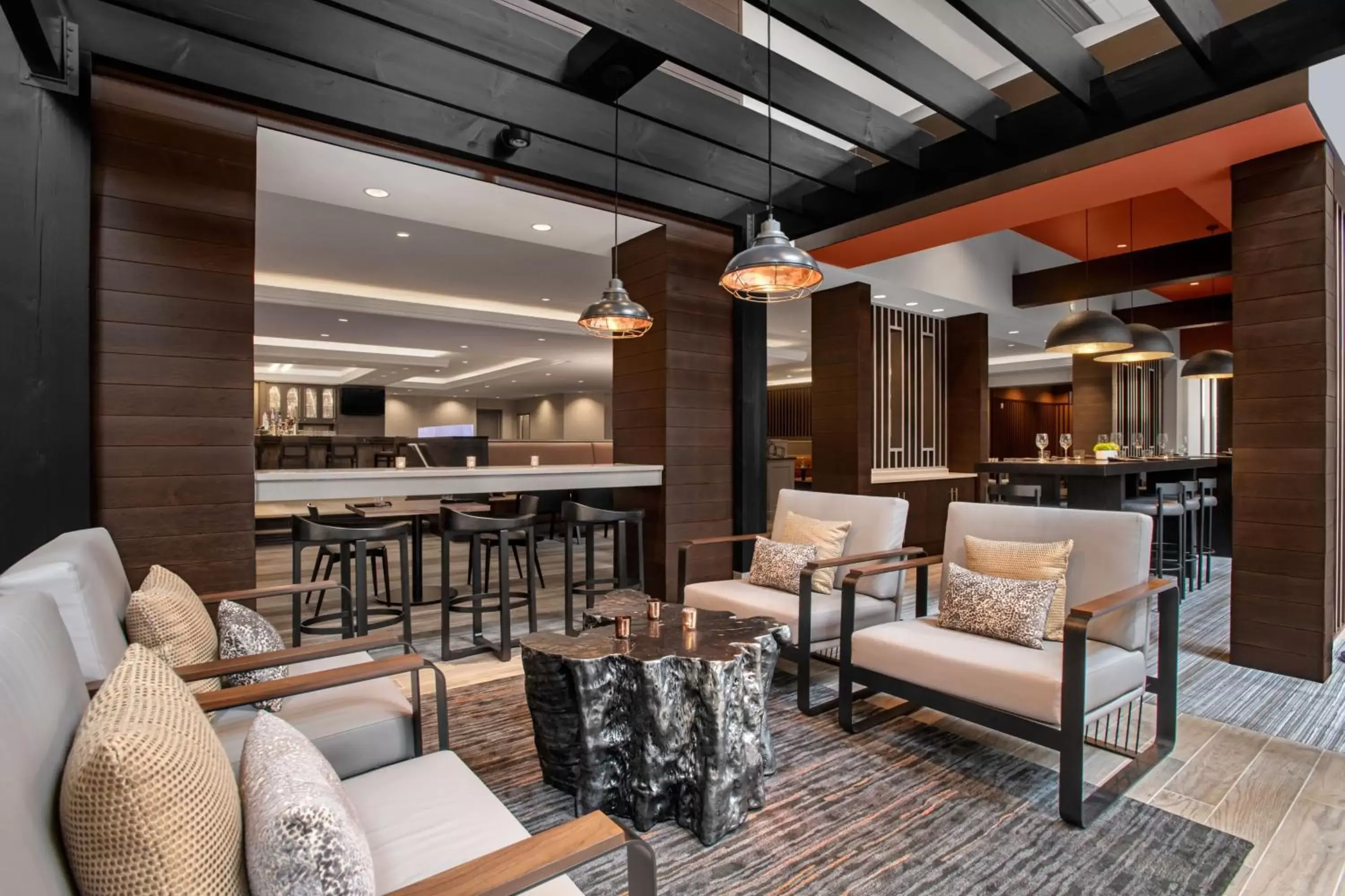 Restaurant/places to eat, Lounge/Bar in Pittsburgh Marriott North