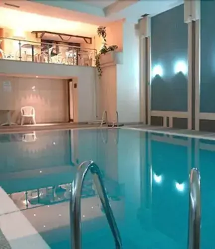 Swimming Pool in Marble Hotel