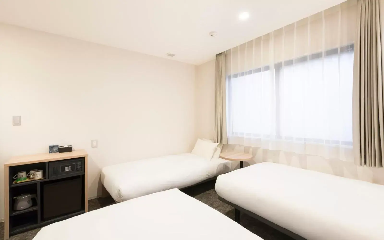 Bed in M's Hotel Sanjo Omiya