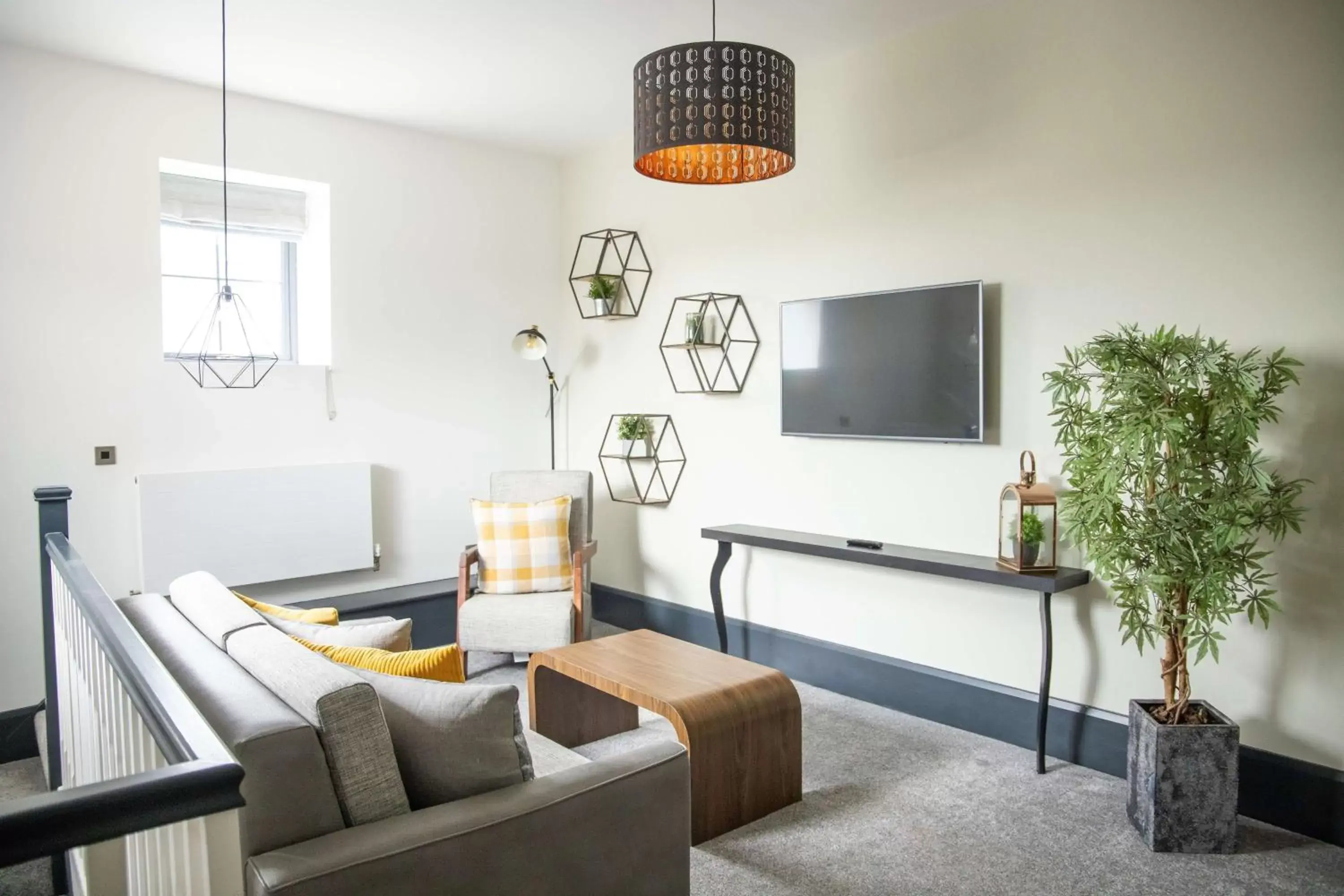 Photo of the whole room, Seating Area in The Ainscow Hotel, BW Premier Collection