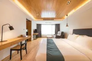 Bed in Asana Hotel & Residence (SHA Plus)