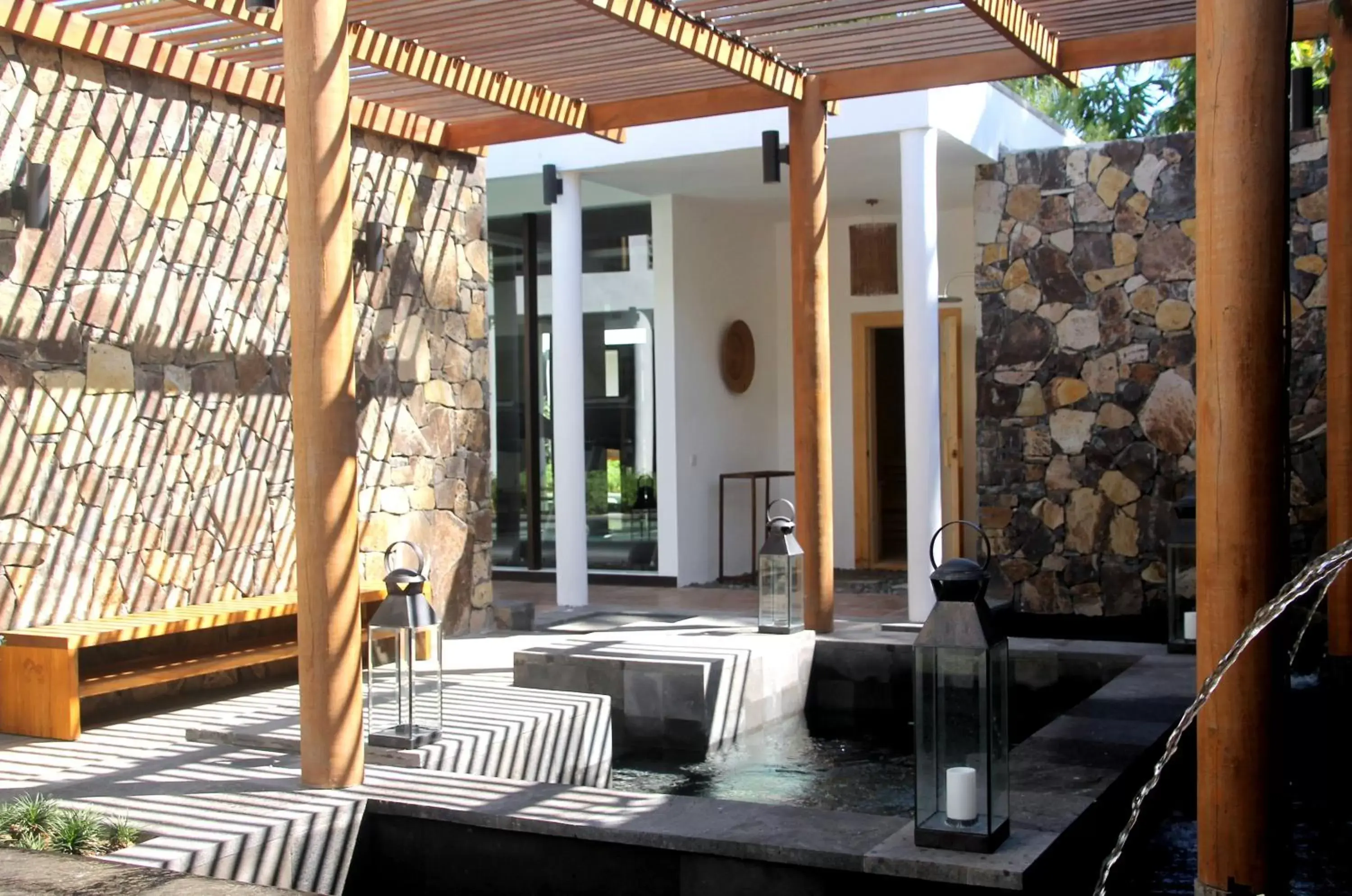 Sauna, Patio/Outdoor Area in Jeeva Klui Resort