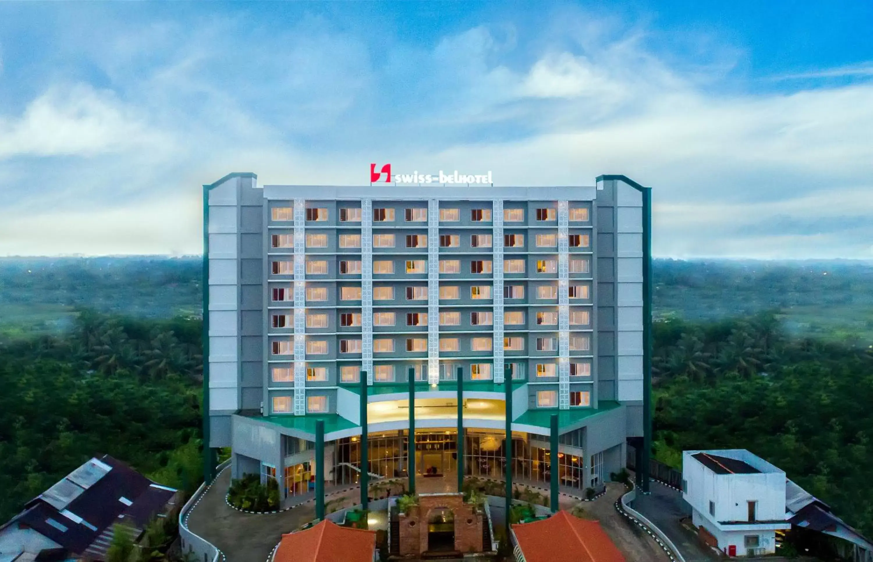 Property Building in Swiss-Belhotel Pangkalpinang