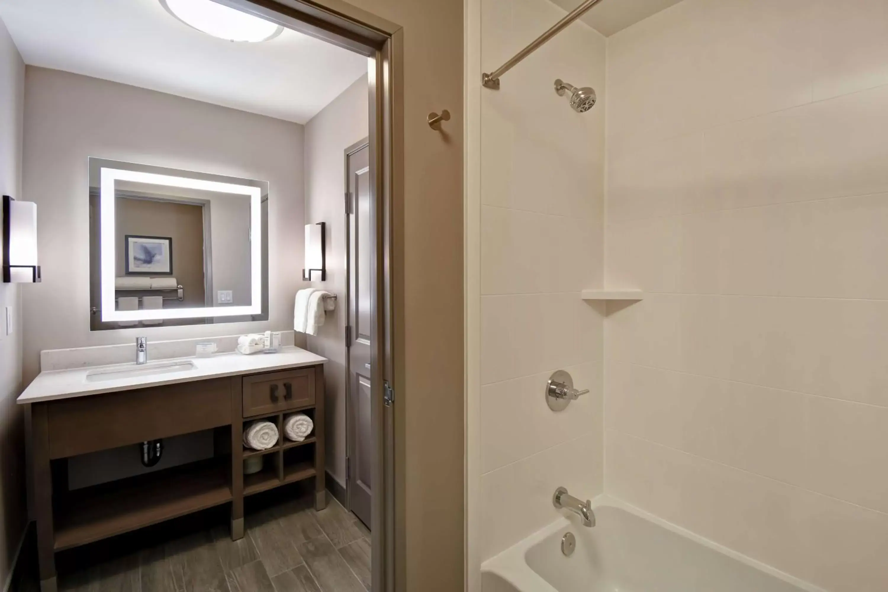 Bathroom in Homewood Suites By Hilton Orange New Haven
