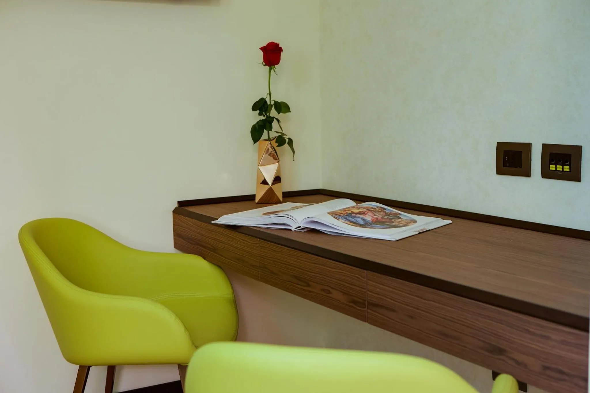 Seating area in Solo Experience Hotel