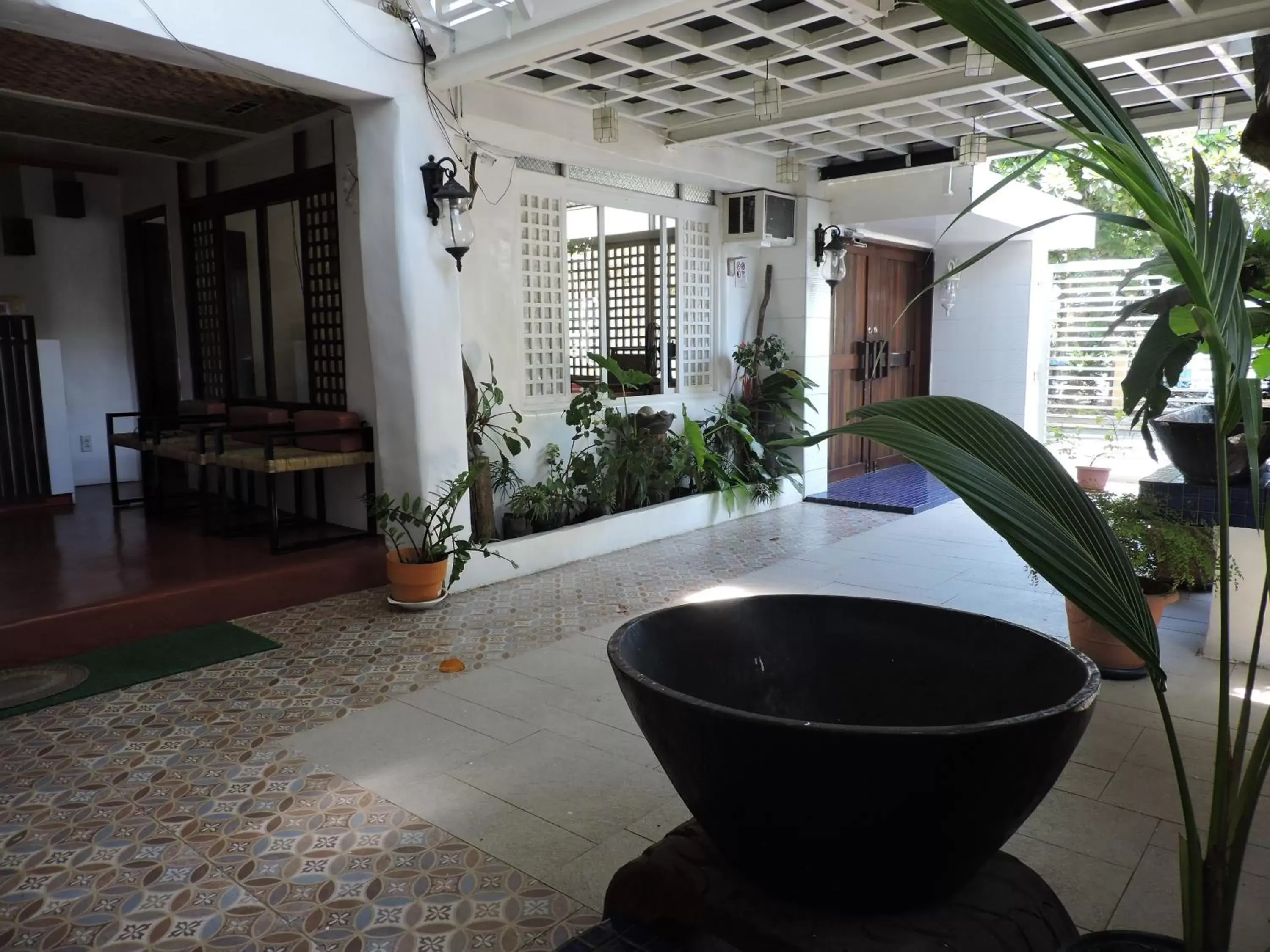 Facade/entrance in Orange Mangrove Pension House