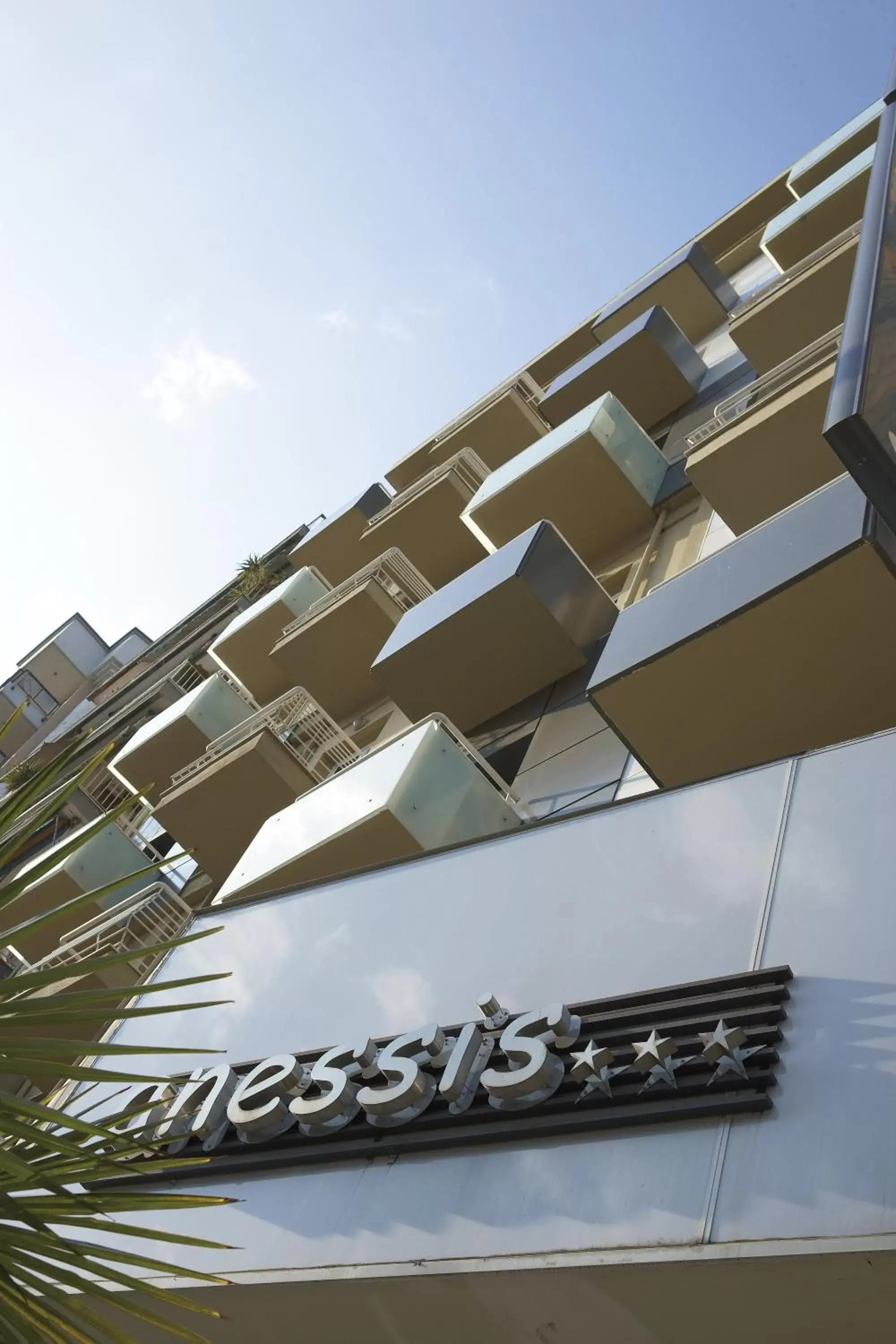 Property building in Anessis Property building in Anessis