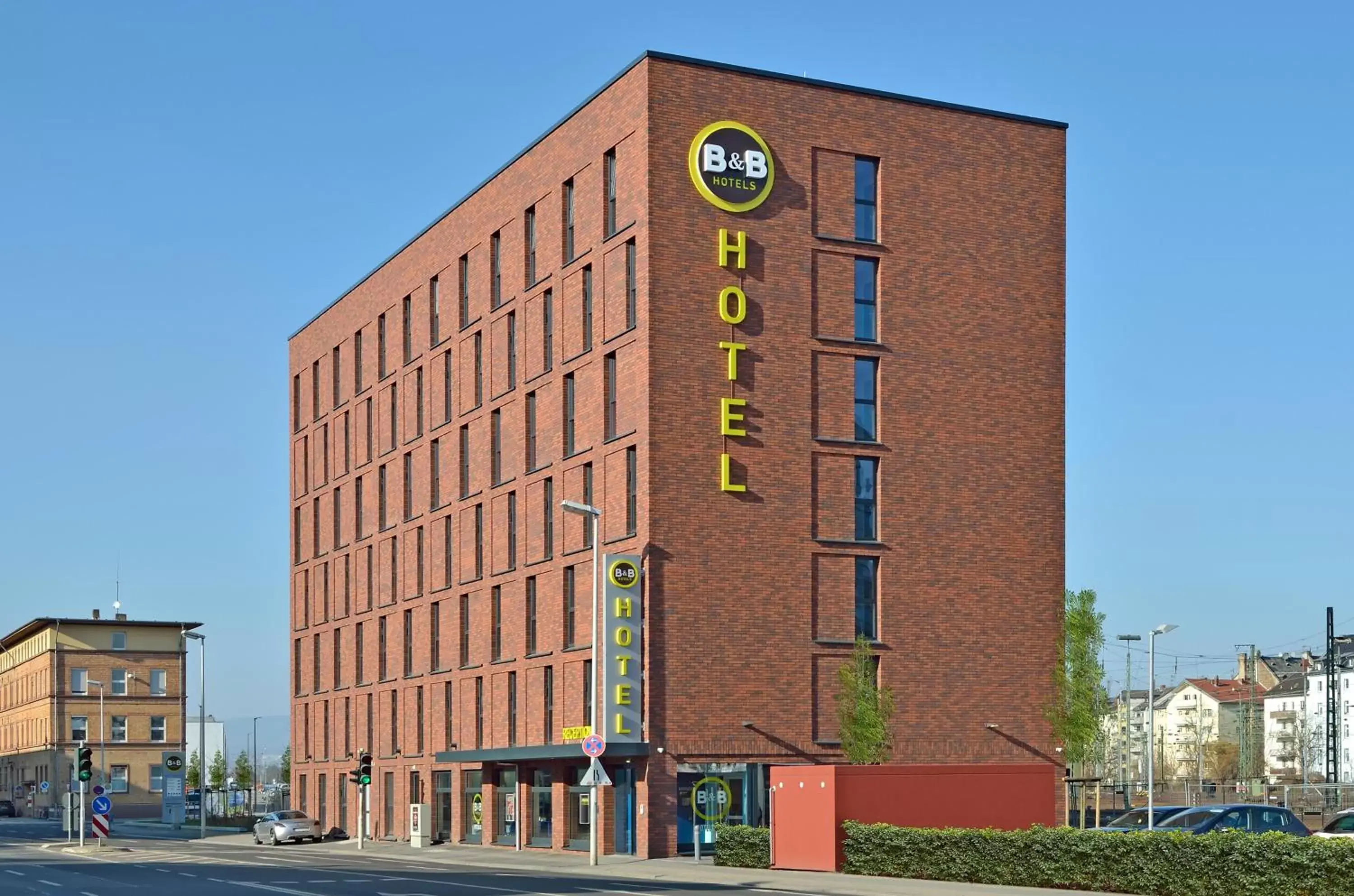 Property Building in B&B Hotel Mainz-Hbf