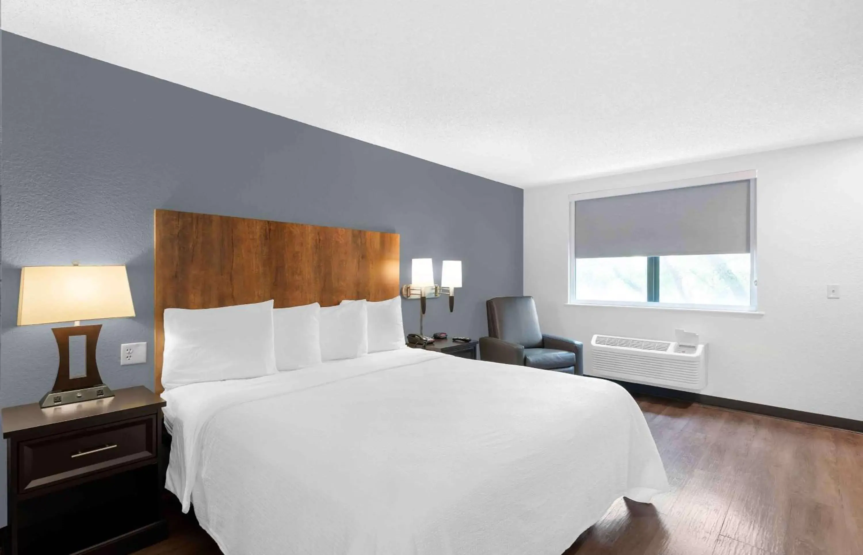 Bedroom, Bed in Extended Stay America Premier Suites - Miami - Downtown Brickell - Cruise Port