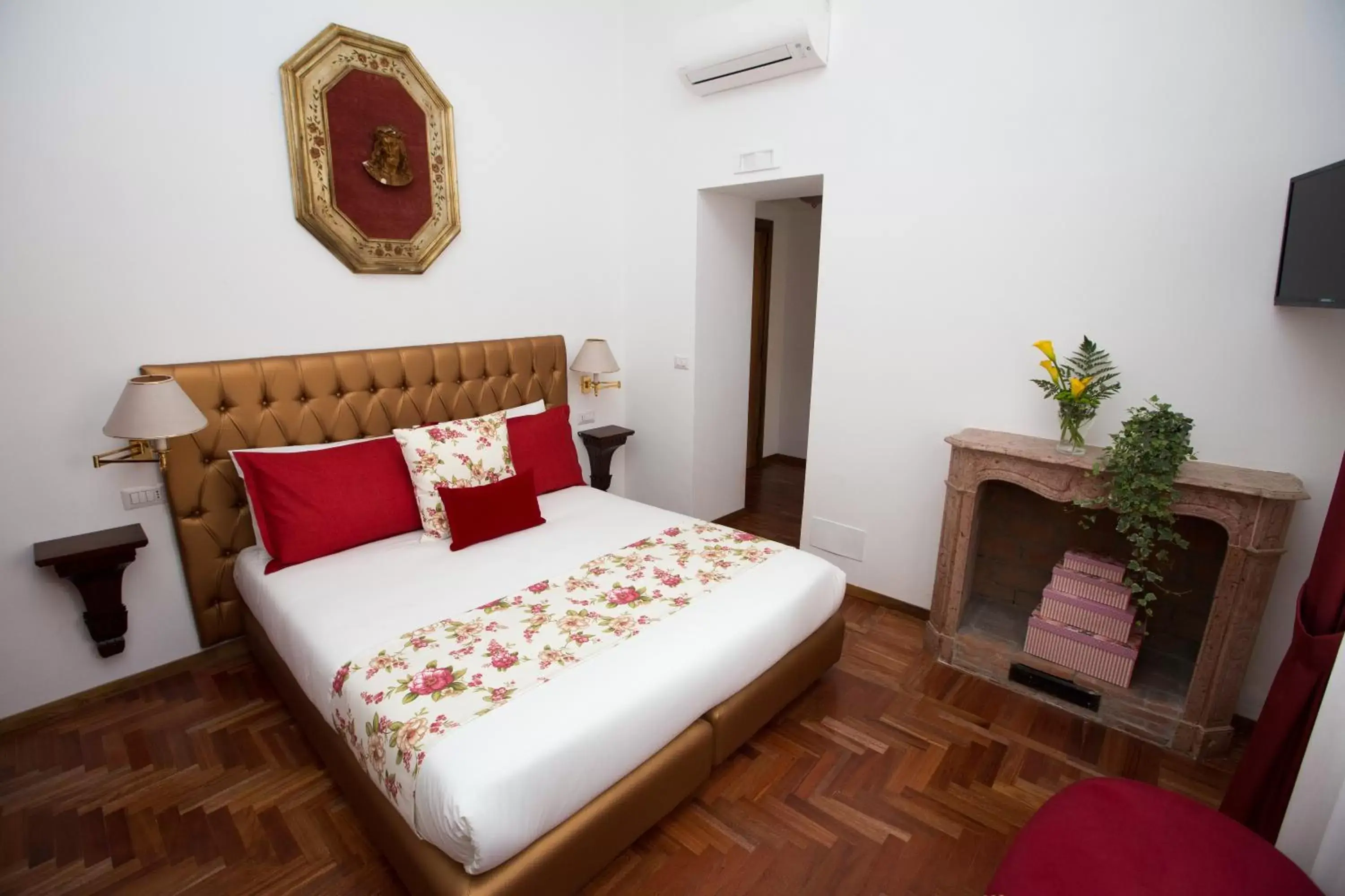Bedroom, Bed in AD2015 Guest House