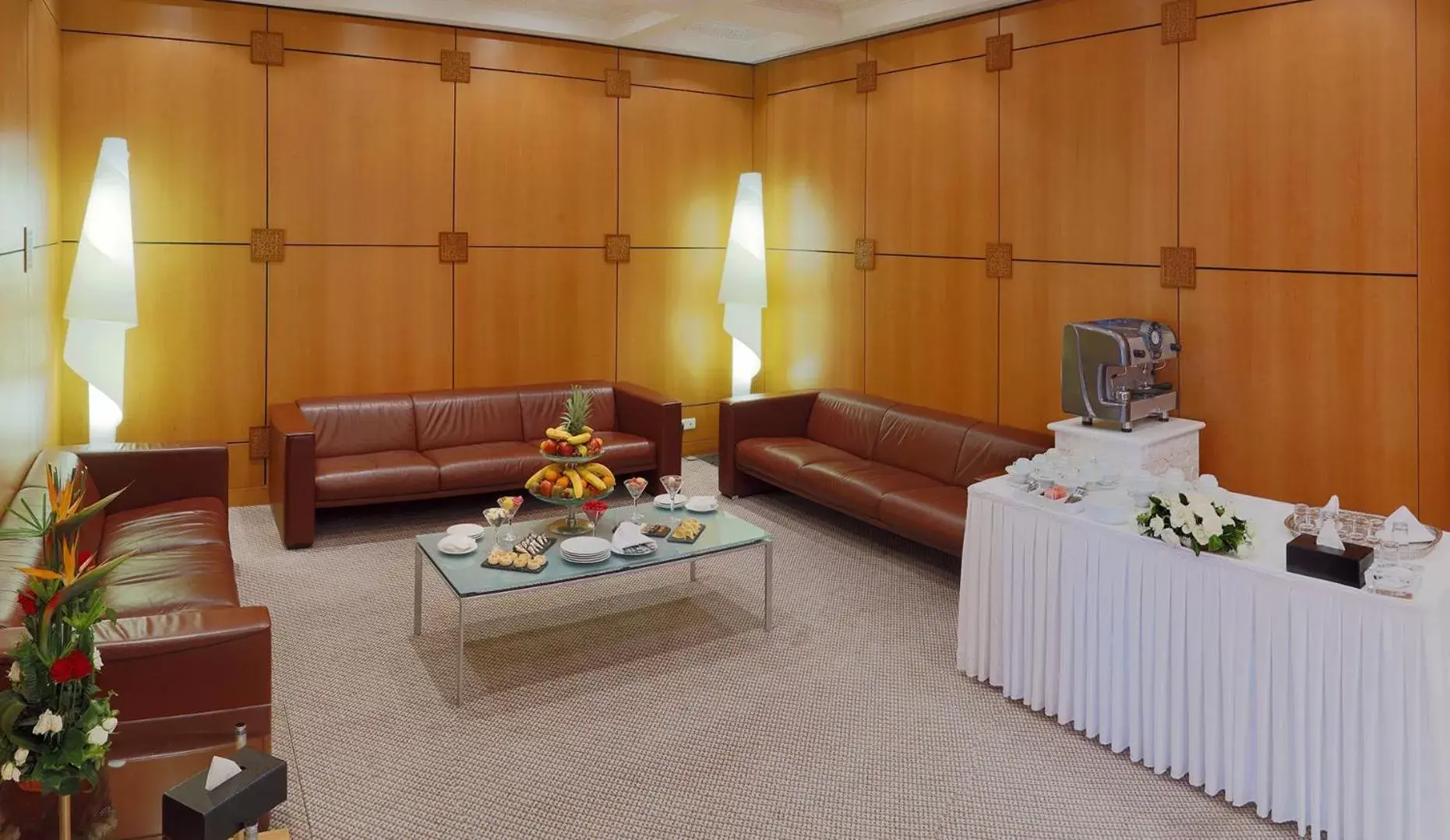 L' Amphitrite Palace Beach Resort & Spa L' Amphitrite Palace Beach Resort & Spa