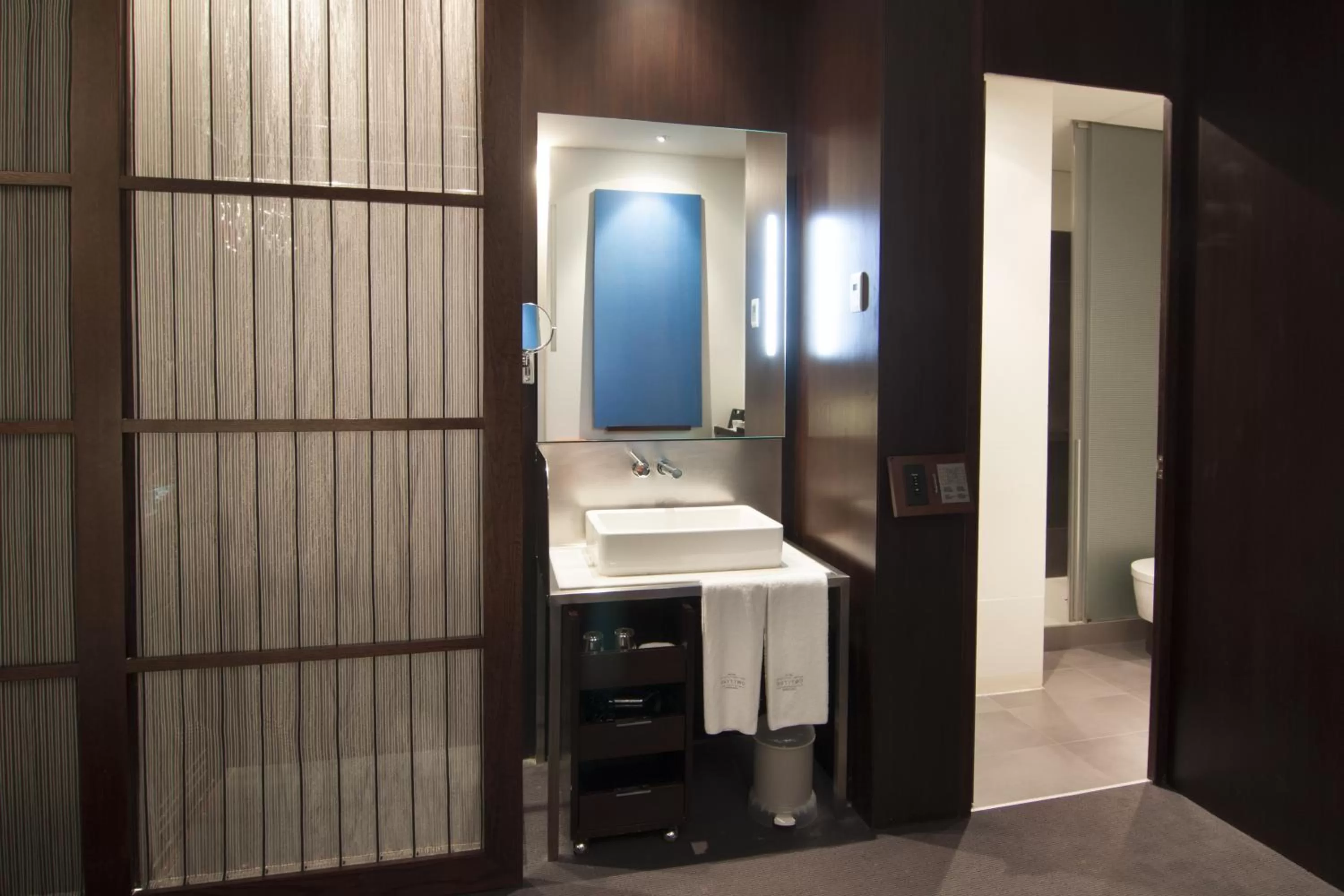 Double or Twin Room with Parking in Sixtytwo Hotel