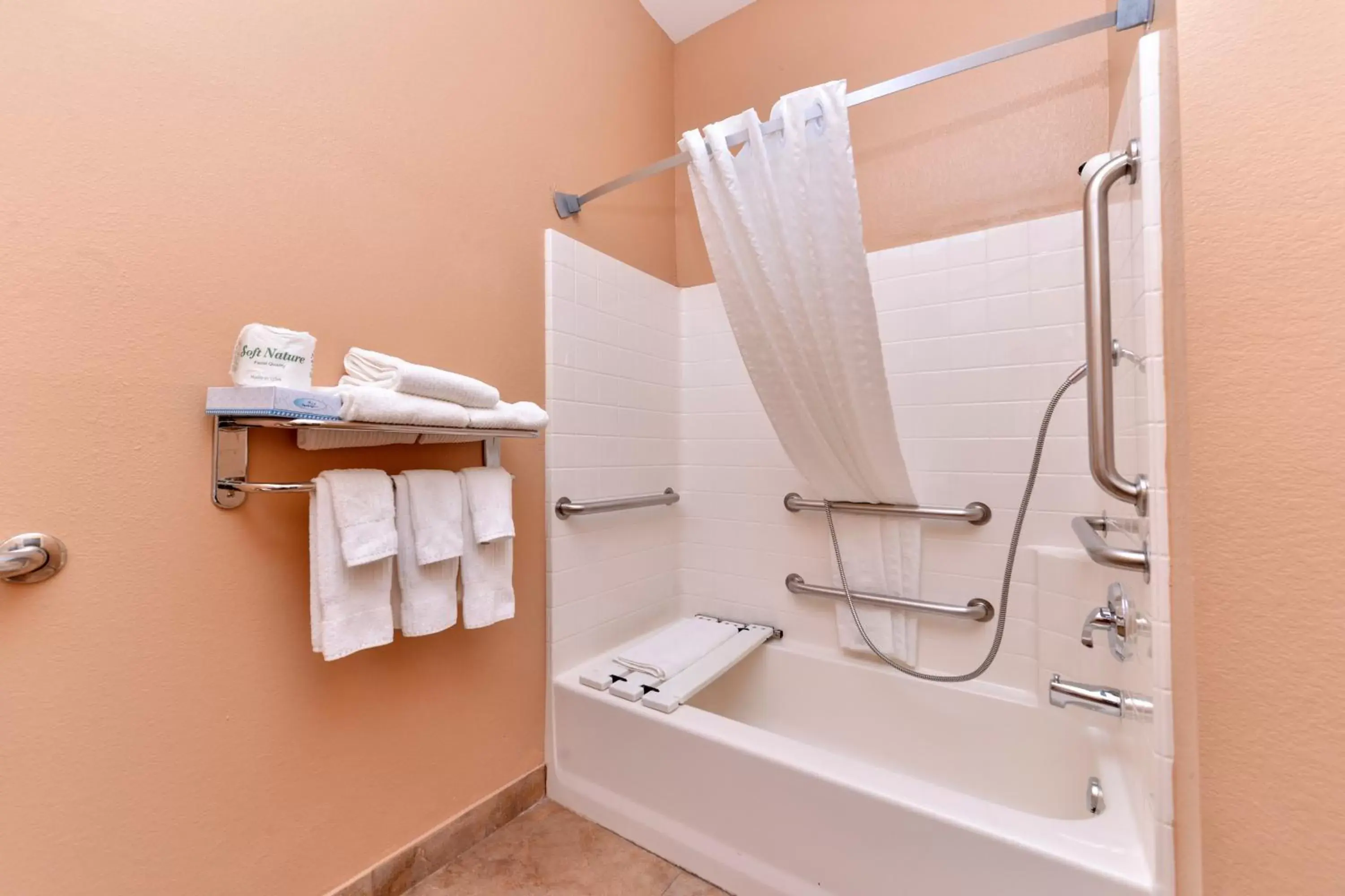 Photo of the whole room, Bathroom in Candlewood Suites San Diego, an IHG Hotel