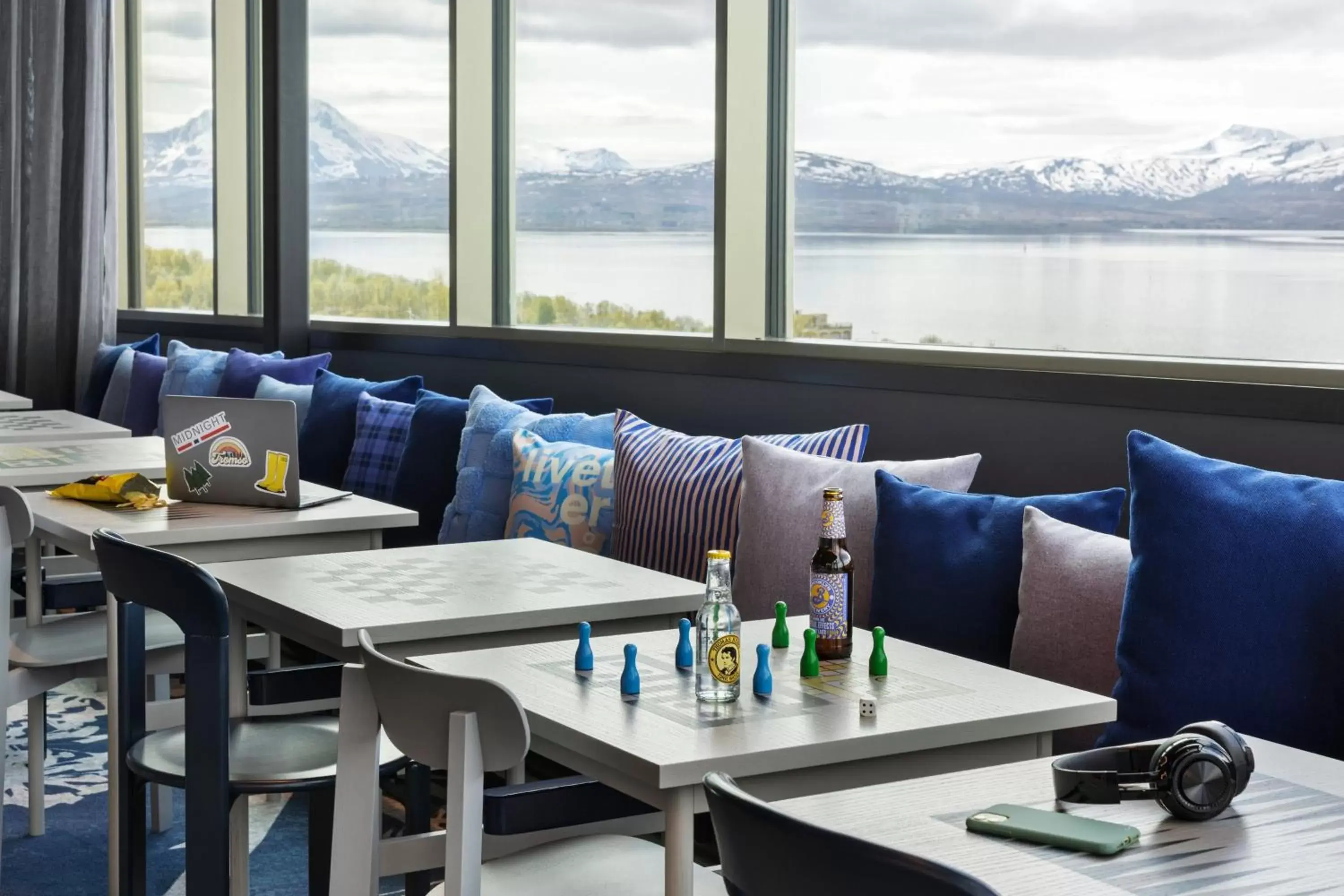 Lobby or reception, Restaurant/Places to Eat in Moxy Tromso