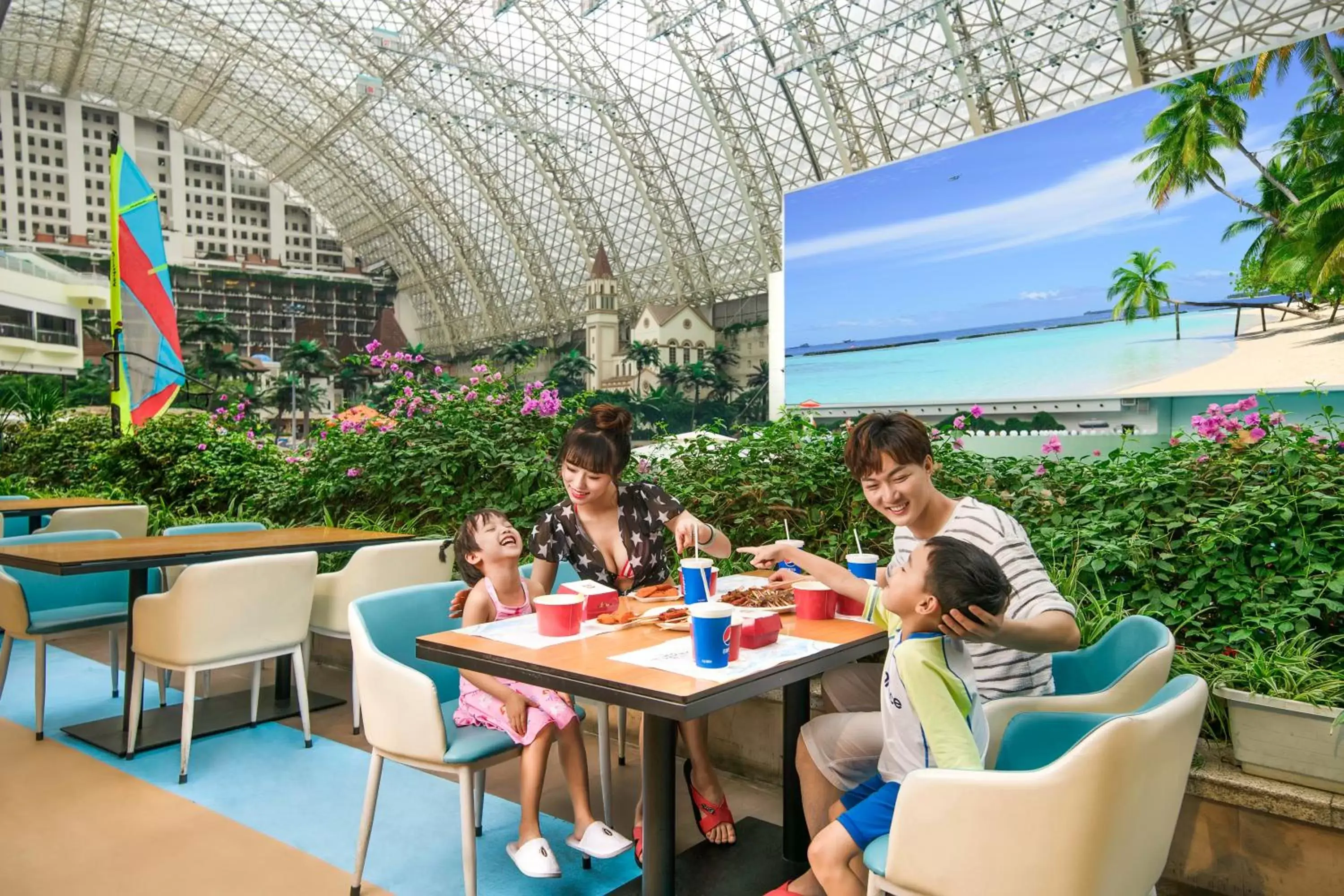 Restaurant/places to eat in InterContinental Chengdu Global Center by IHG Restaurant/places to eat in InterContinental Chengdu Global Center by IHG