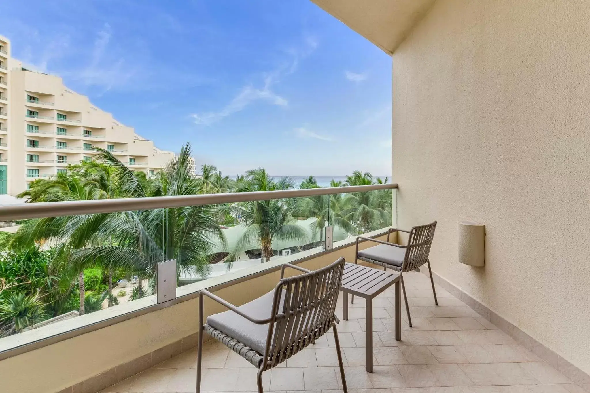Photo of the whole room, Balcony/Terrace in Live Aqua Beach Resort Cancun