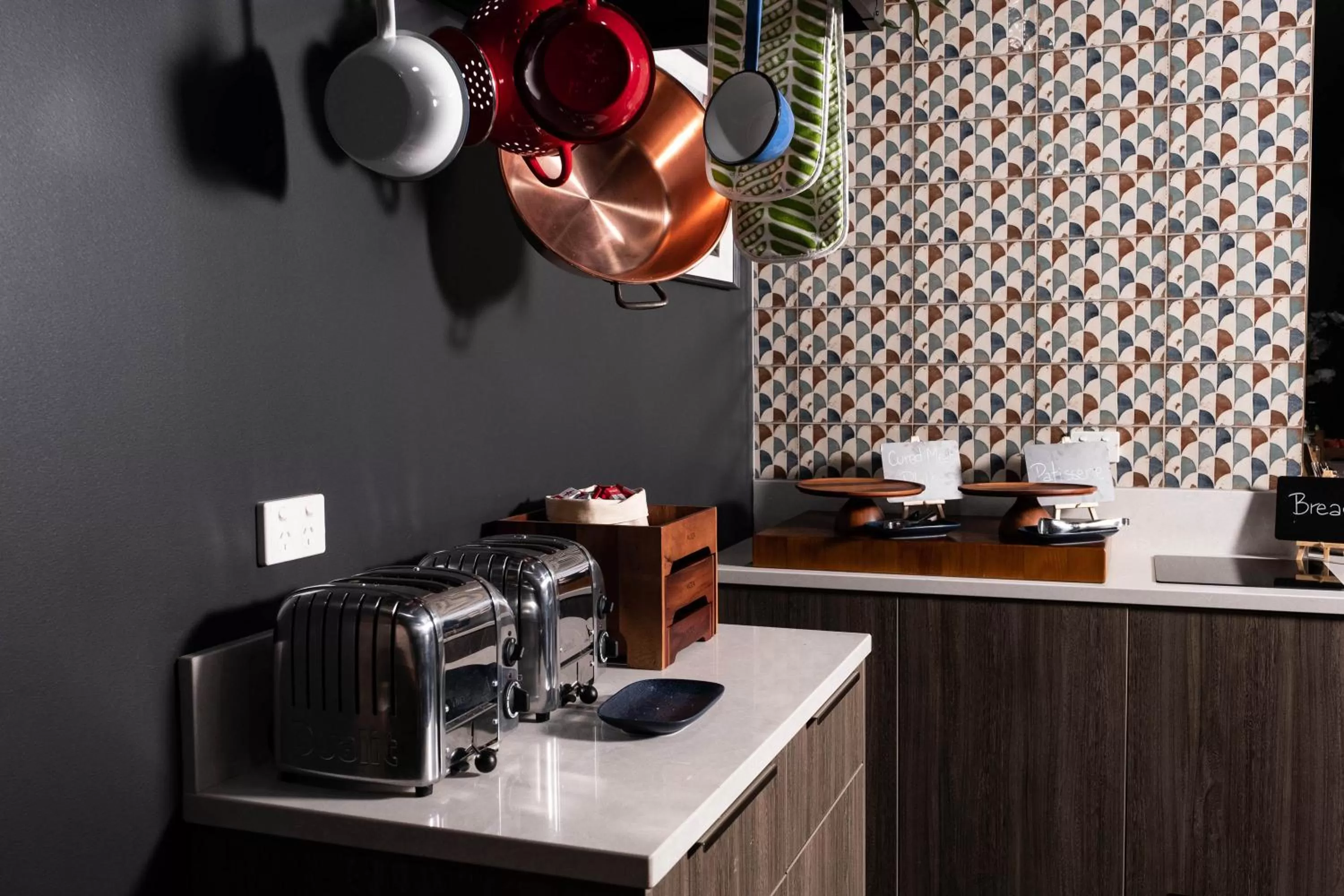 Restaurant/places to eat in Mantra Albury