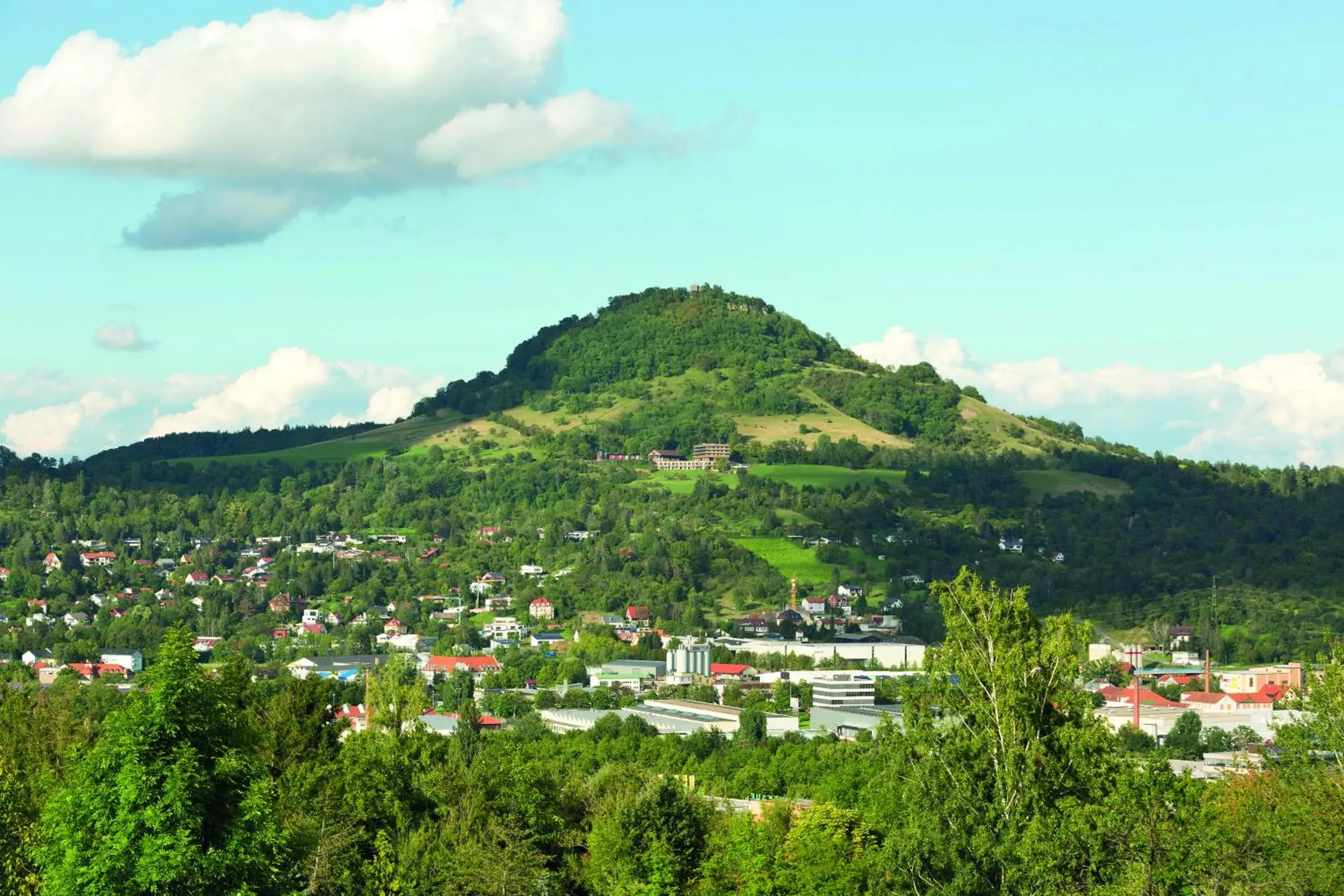 Day, Bird's-eye View in Achalm Hotel