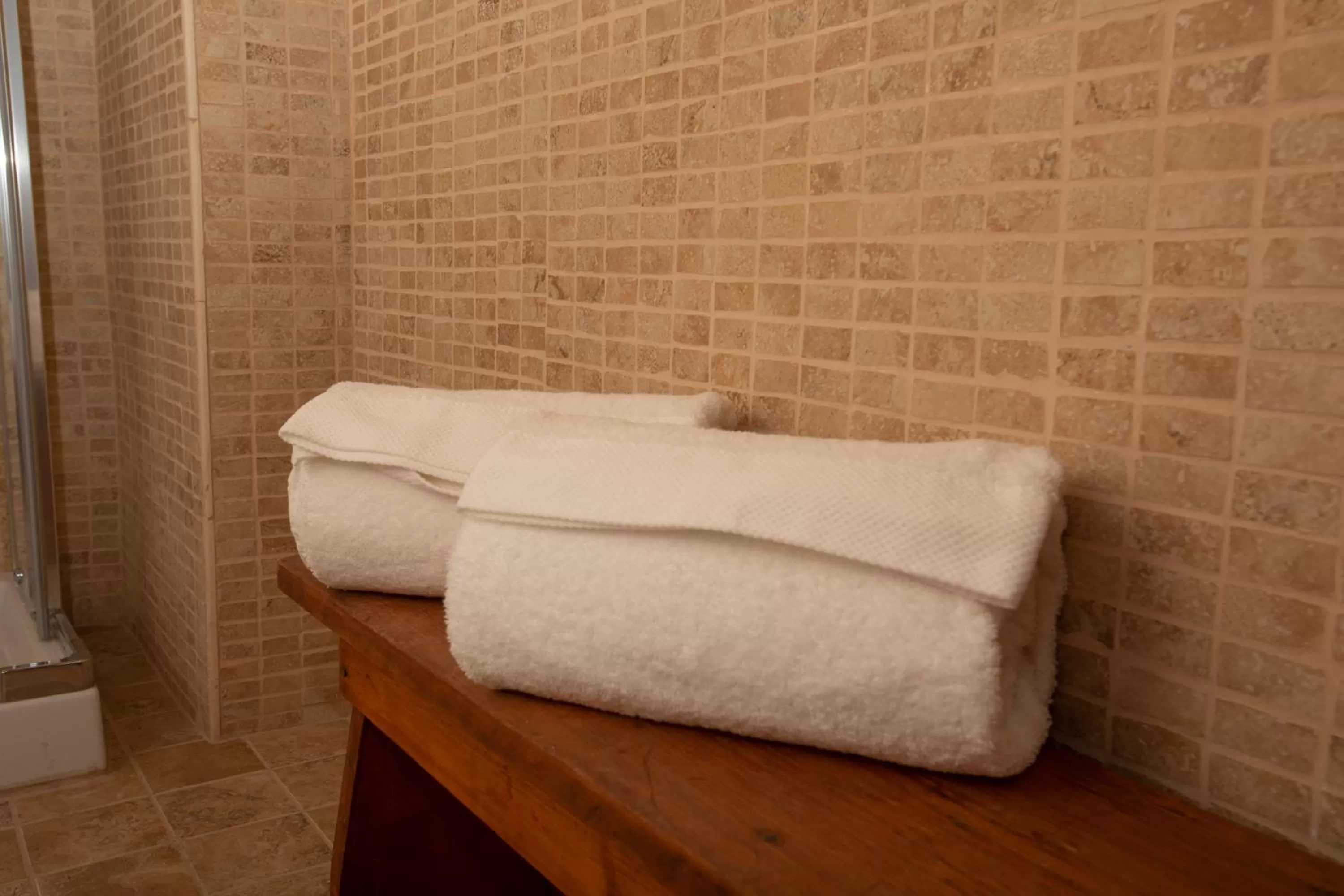 Toilet, Bed in Borgo Petroro