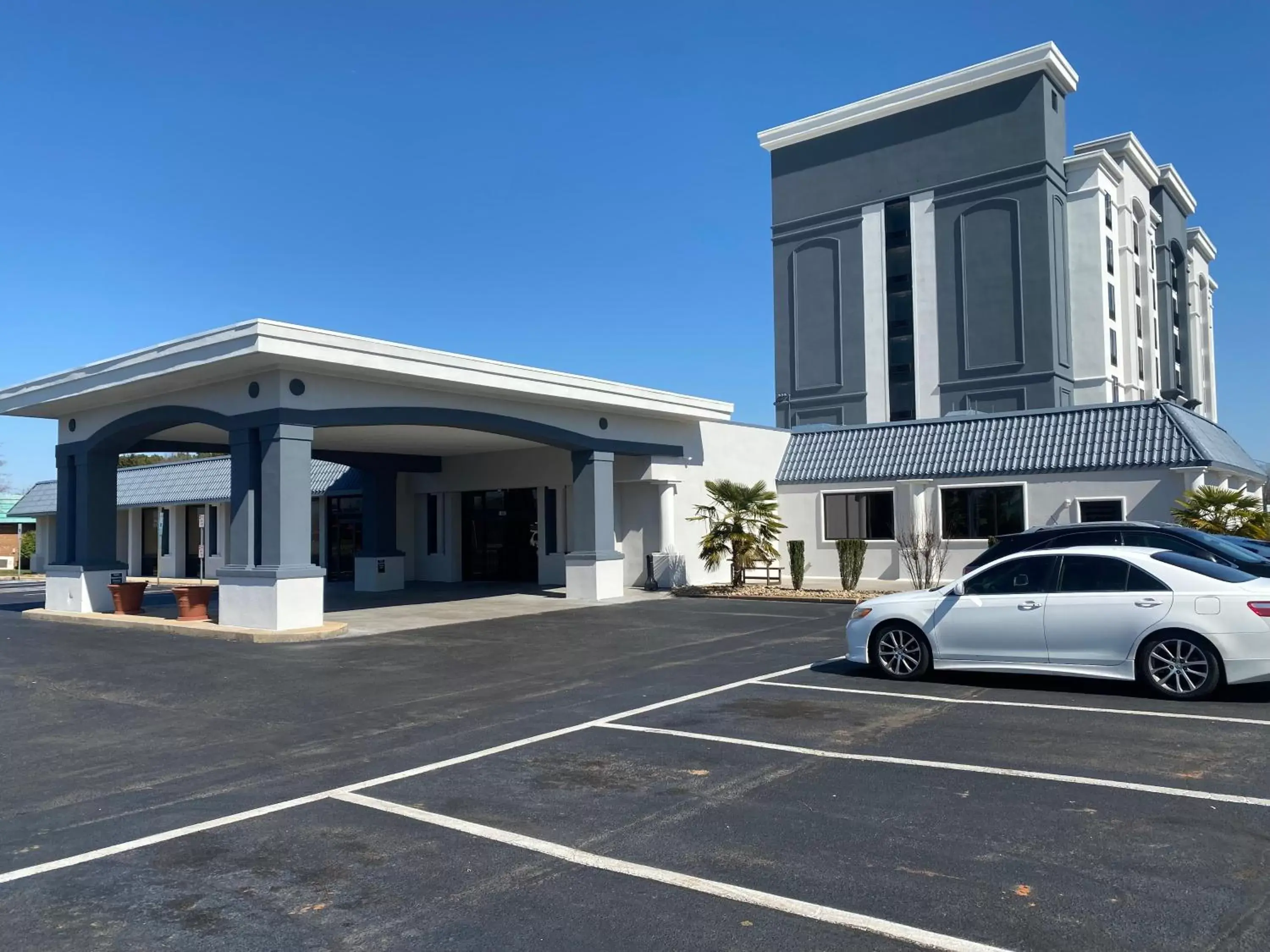 Property building in Comfort Inn Conover-Hickory Property building in Comfort Inn Conover-Hickory