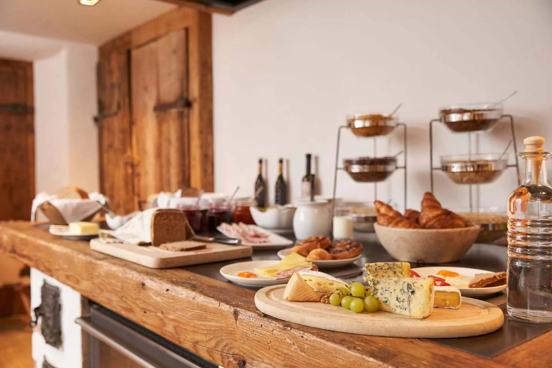 Buffet breakfast in Gut Stiluppe - 4 Sterne Superior Good Life Hotel